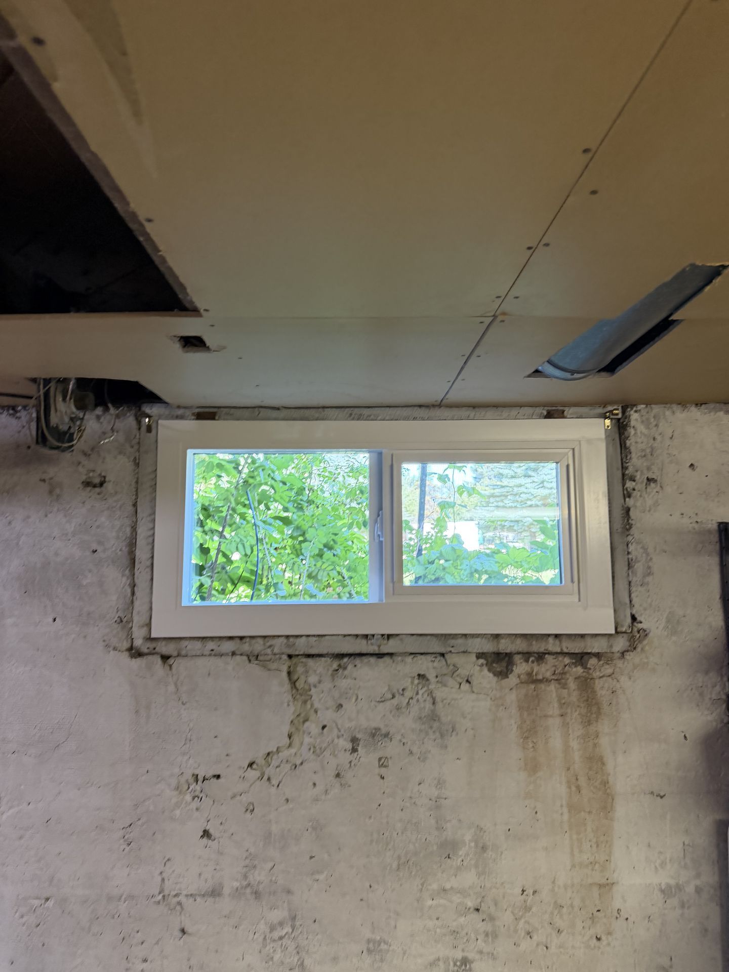  for Vivid Windows in Centerville, UT
