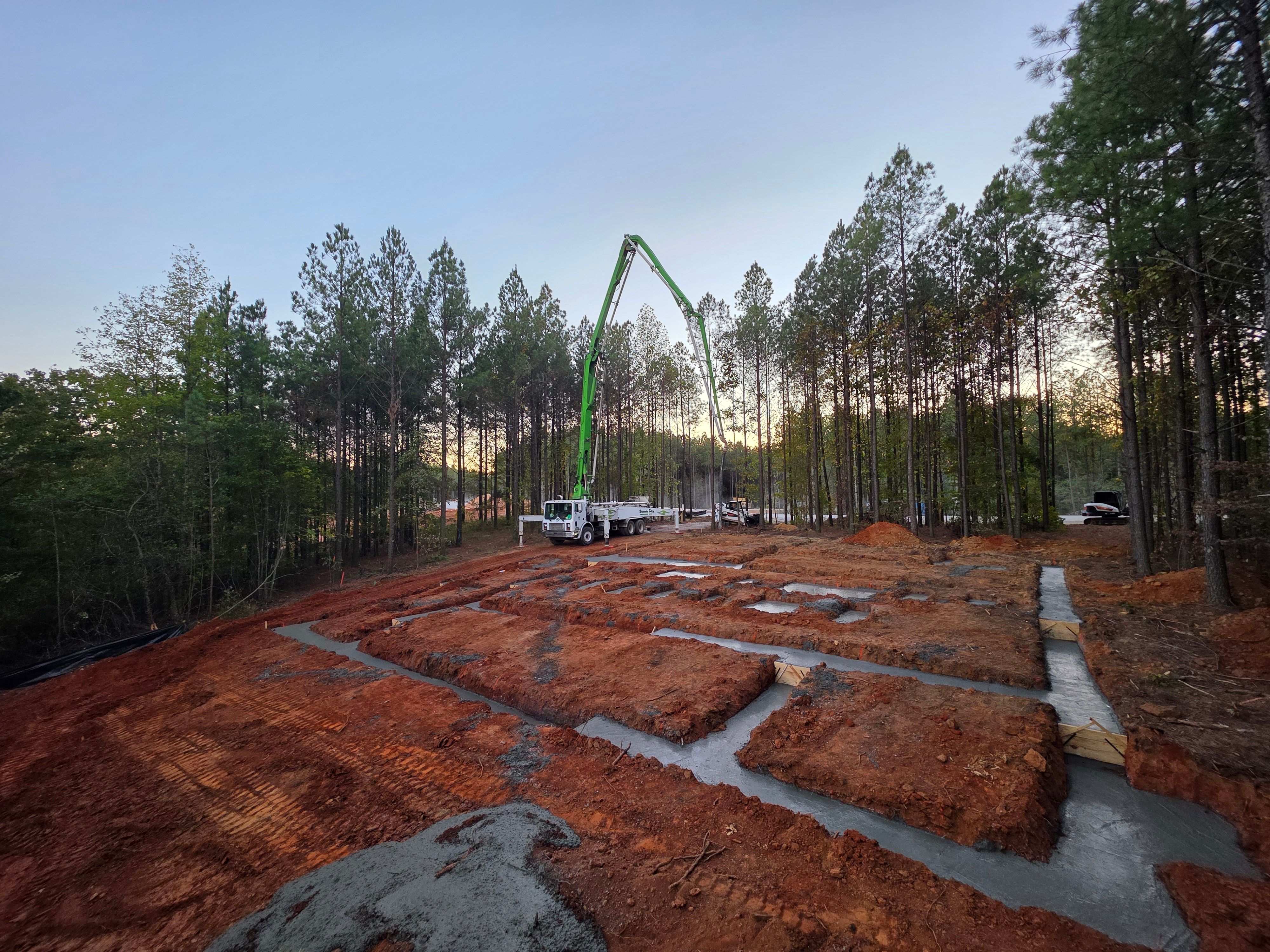  for H&H Earthworks in Decherd, TN