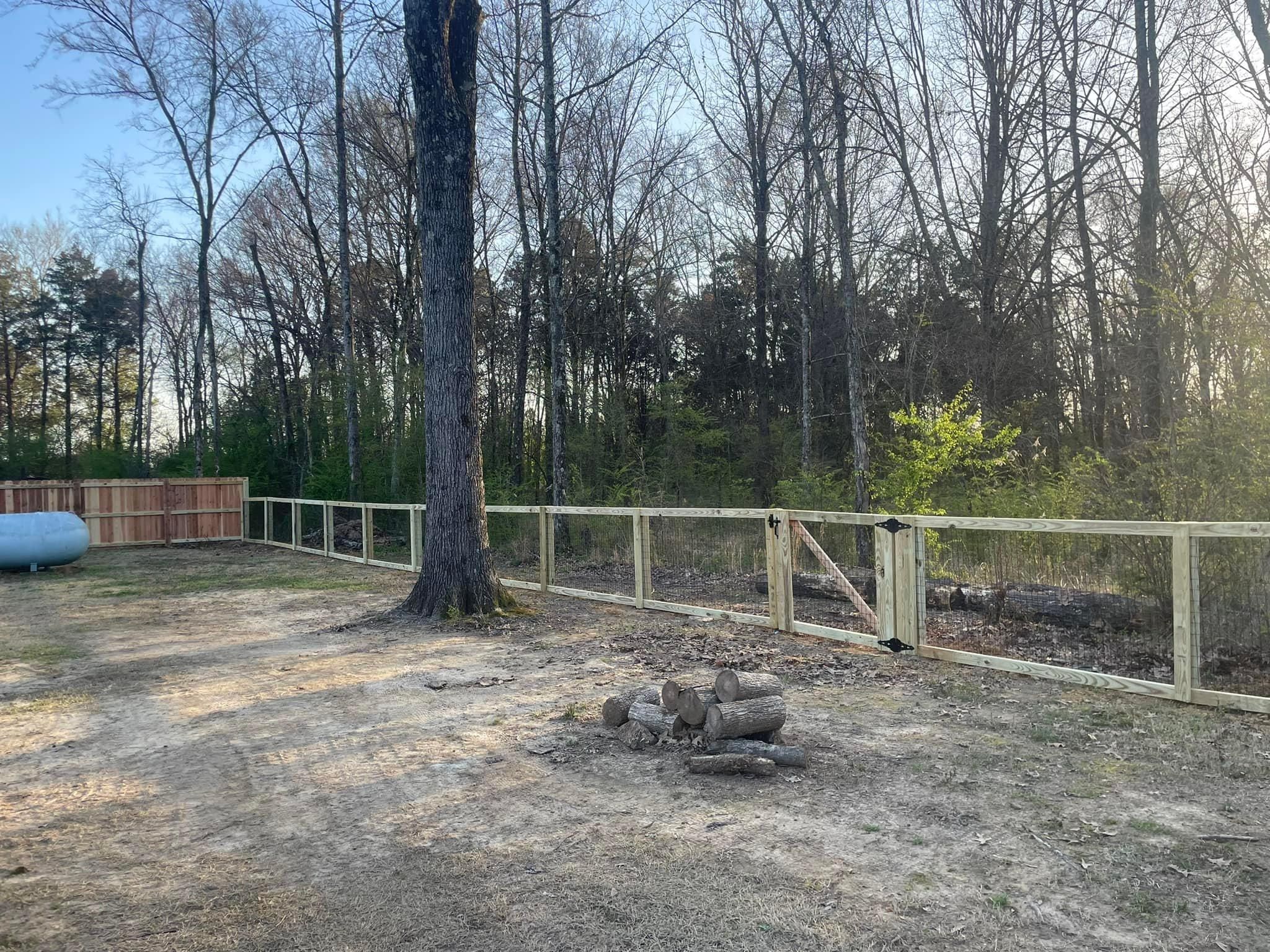  for Manning Fence, LLC in Hernando, MS