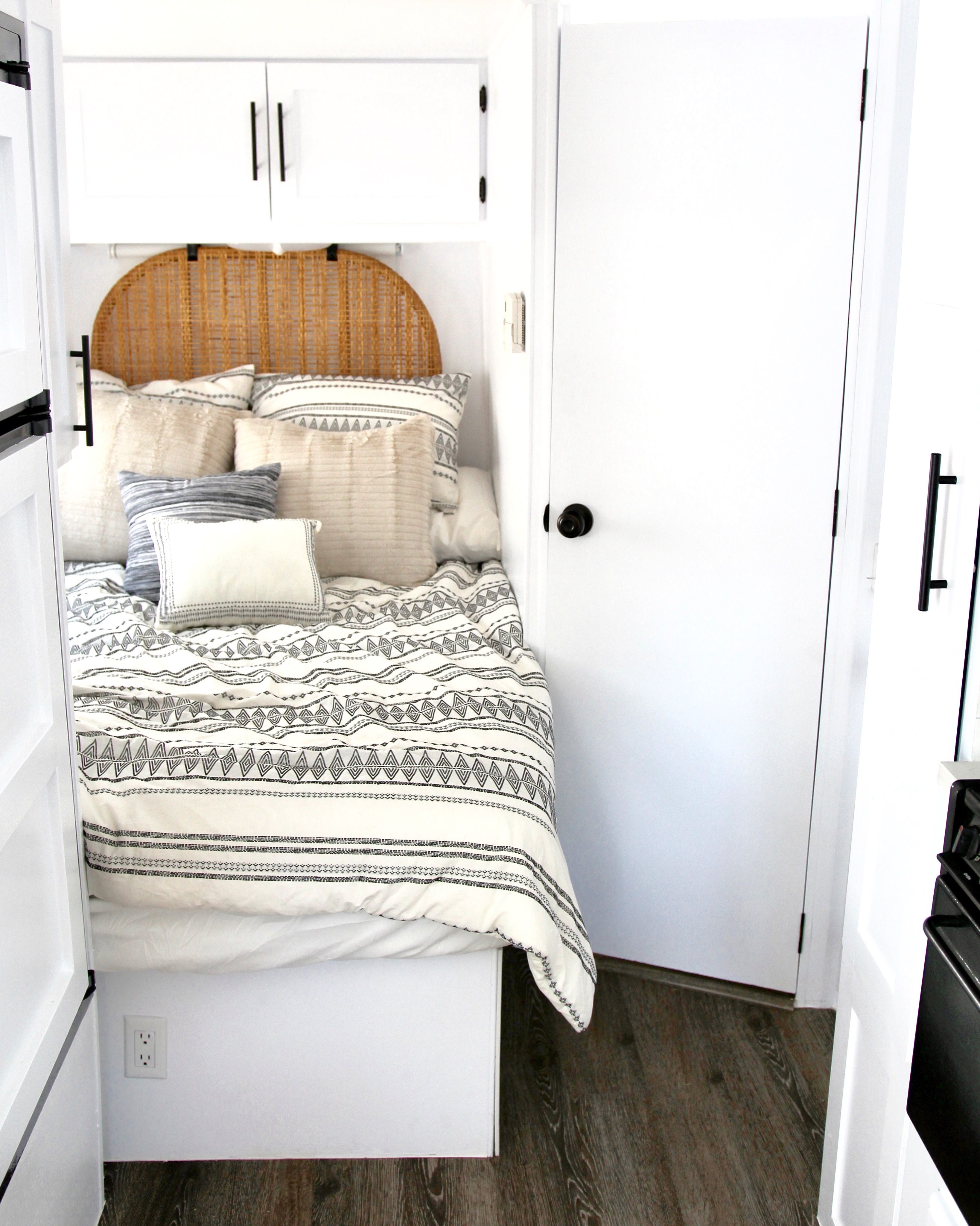 Hana - 2015 Fleetwood Travel Trailer for Mauka to Makai RV Renovations in Los Angeles, CA