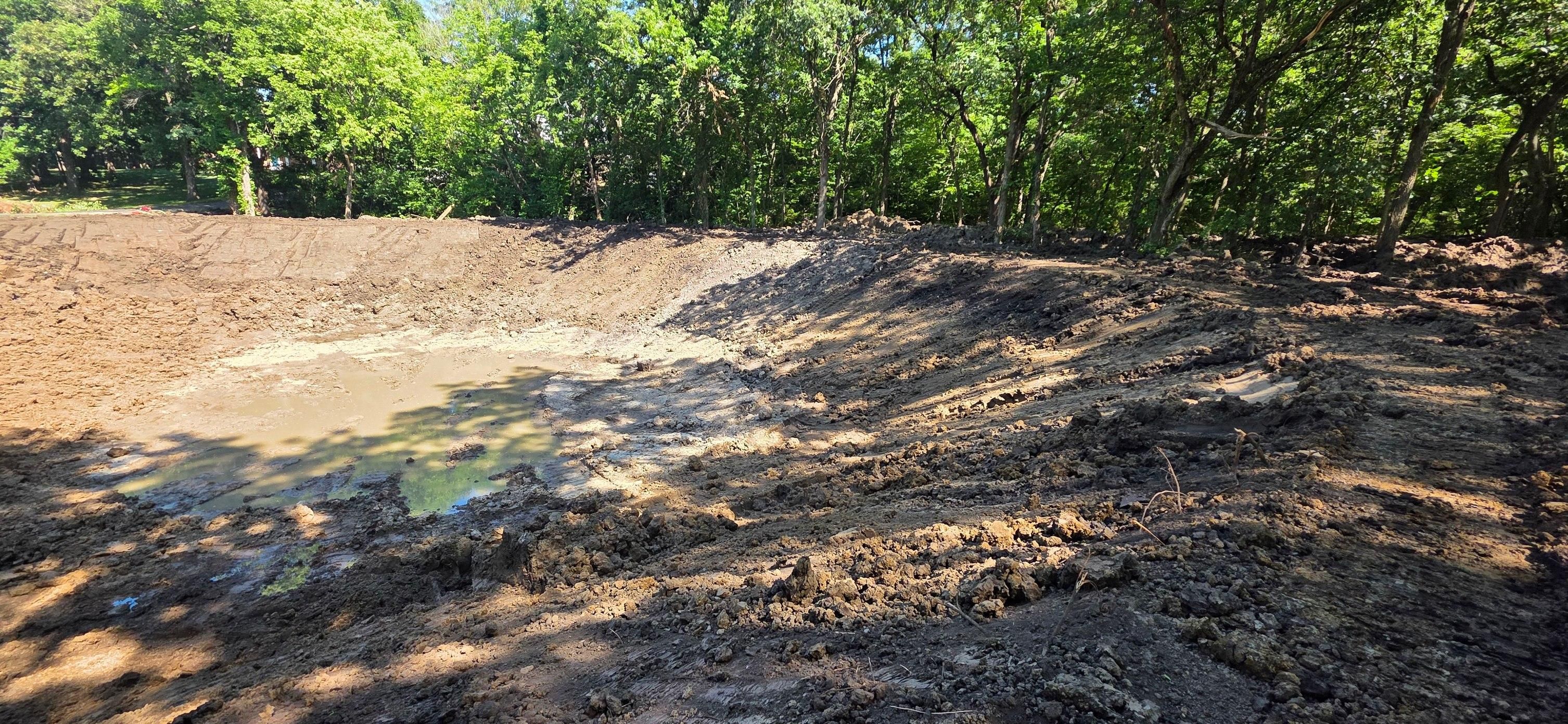  for Kelly’s Excavating and Dirt Work in Kansas City,, MO