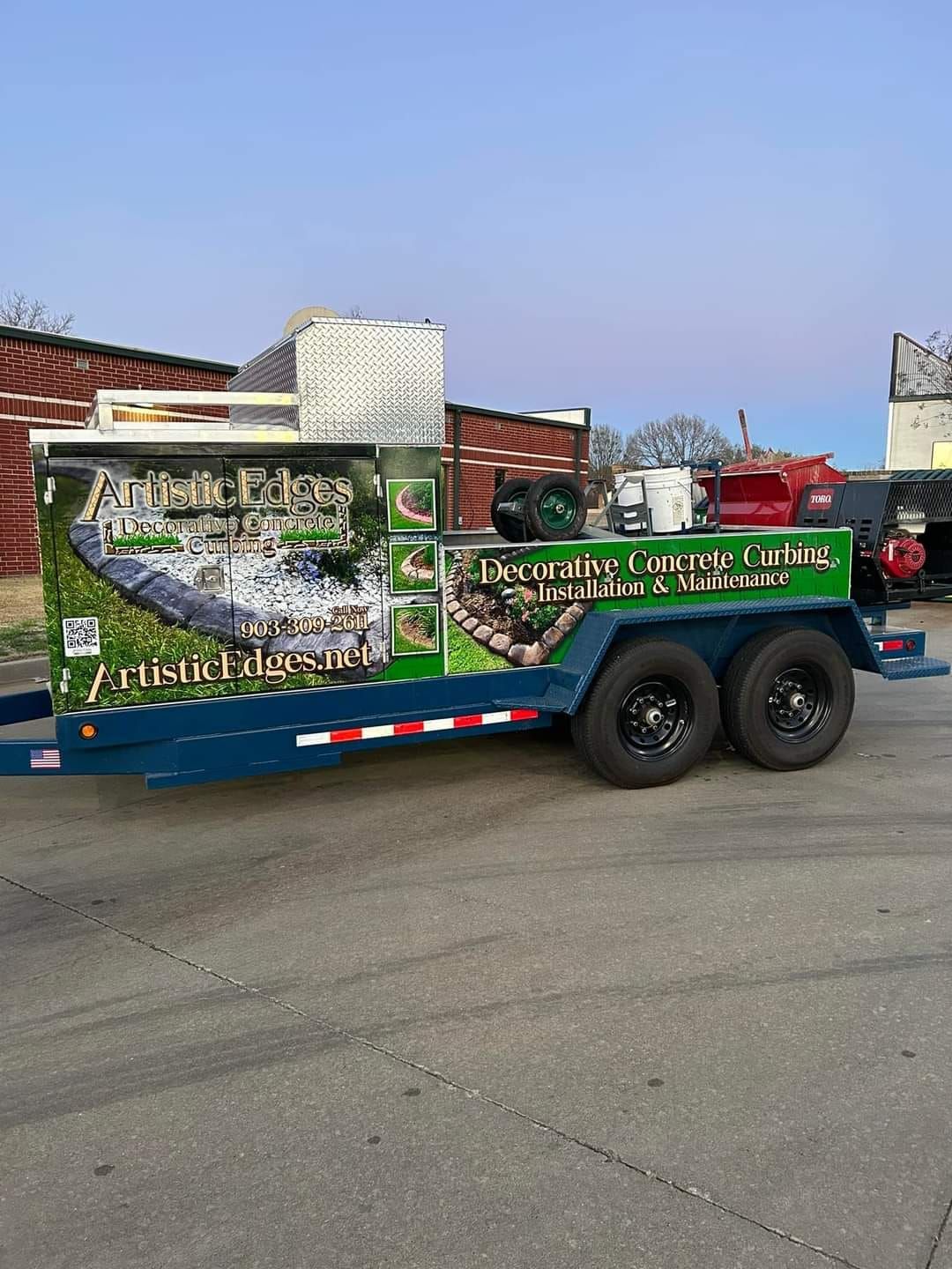  for Artistic Edges LLC in Texarkana, AR