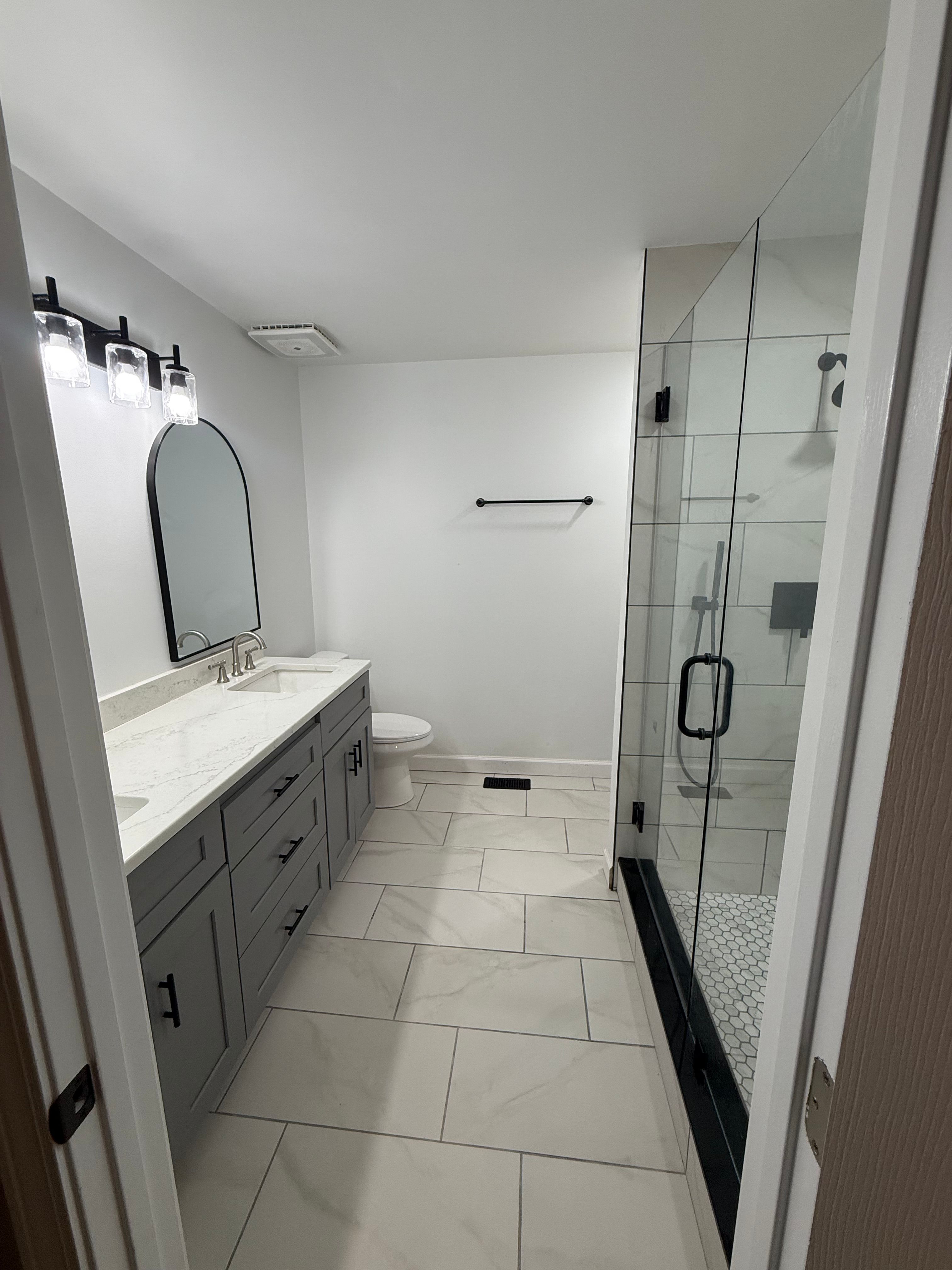 for Custom Remodeling Services LLC in Sharpsburg, GA
