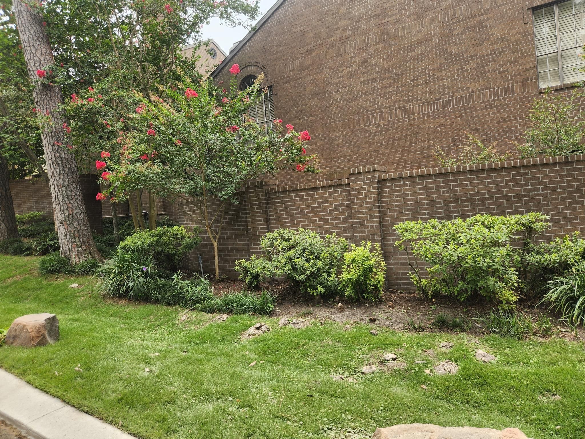  for Right Choice Landscaping LLC in Houston, TX