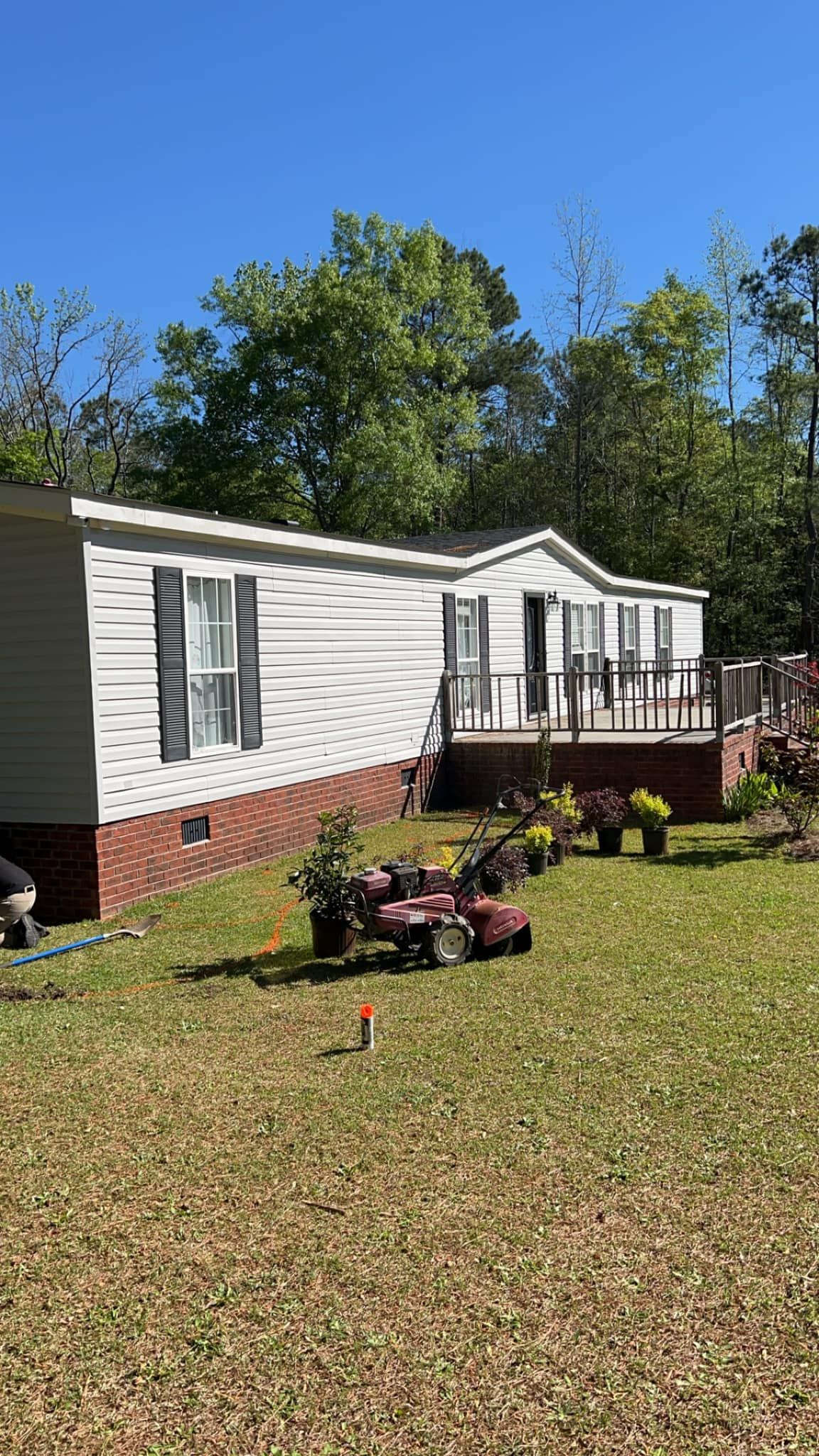  for Linhale Landscaping & Lawn Care in Florence, SC