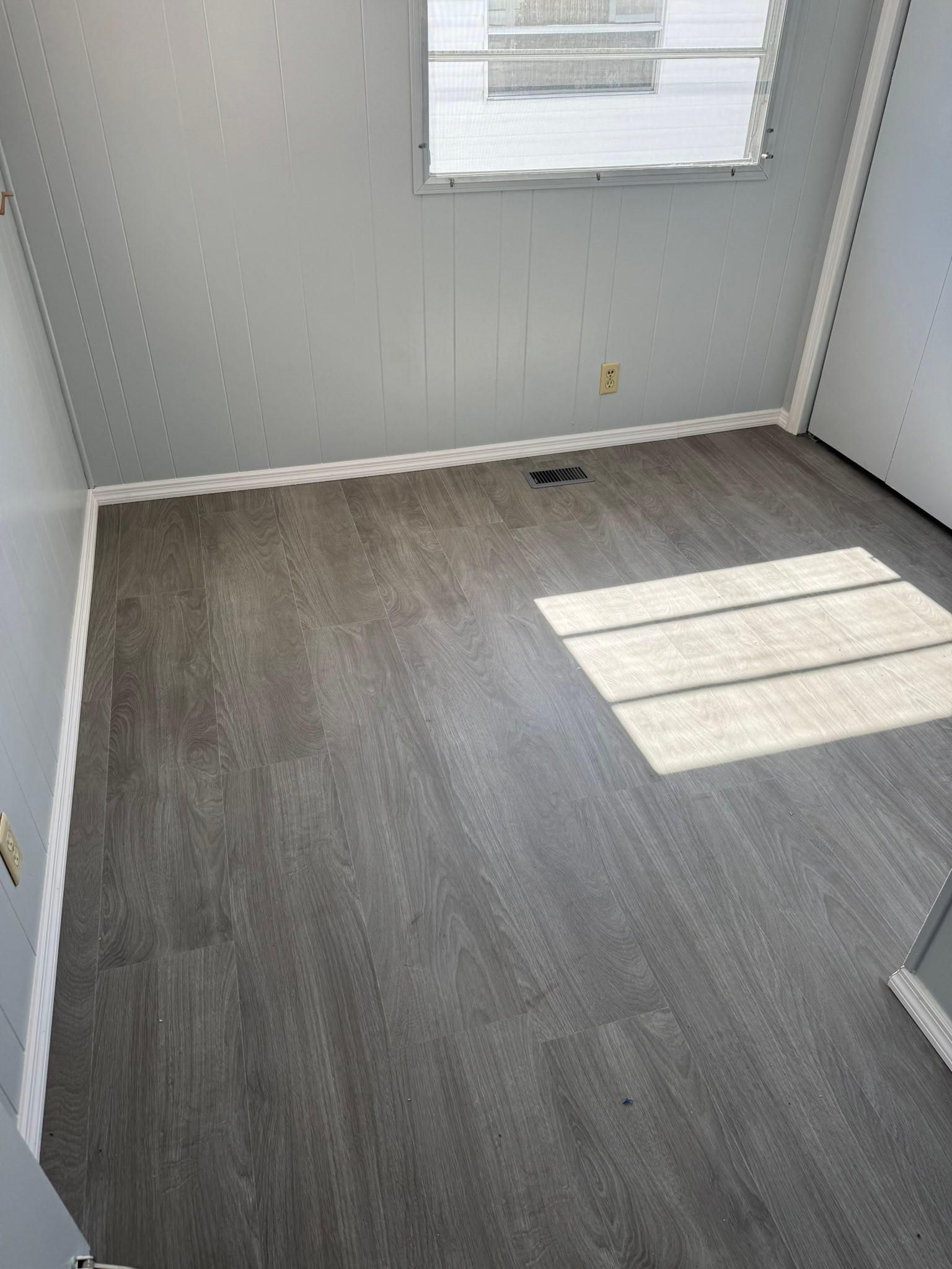  for C/J Mobile Home Service in Floral City, FL