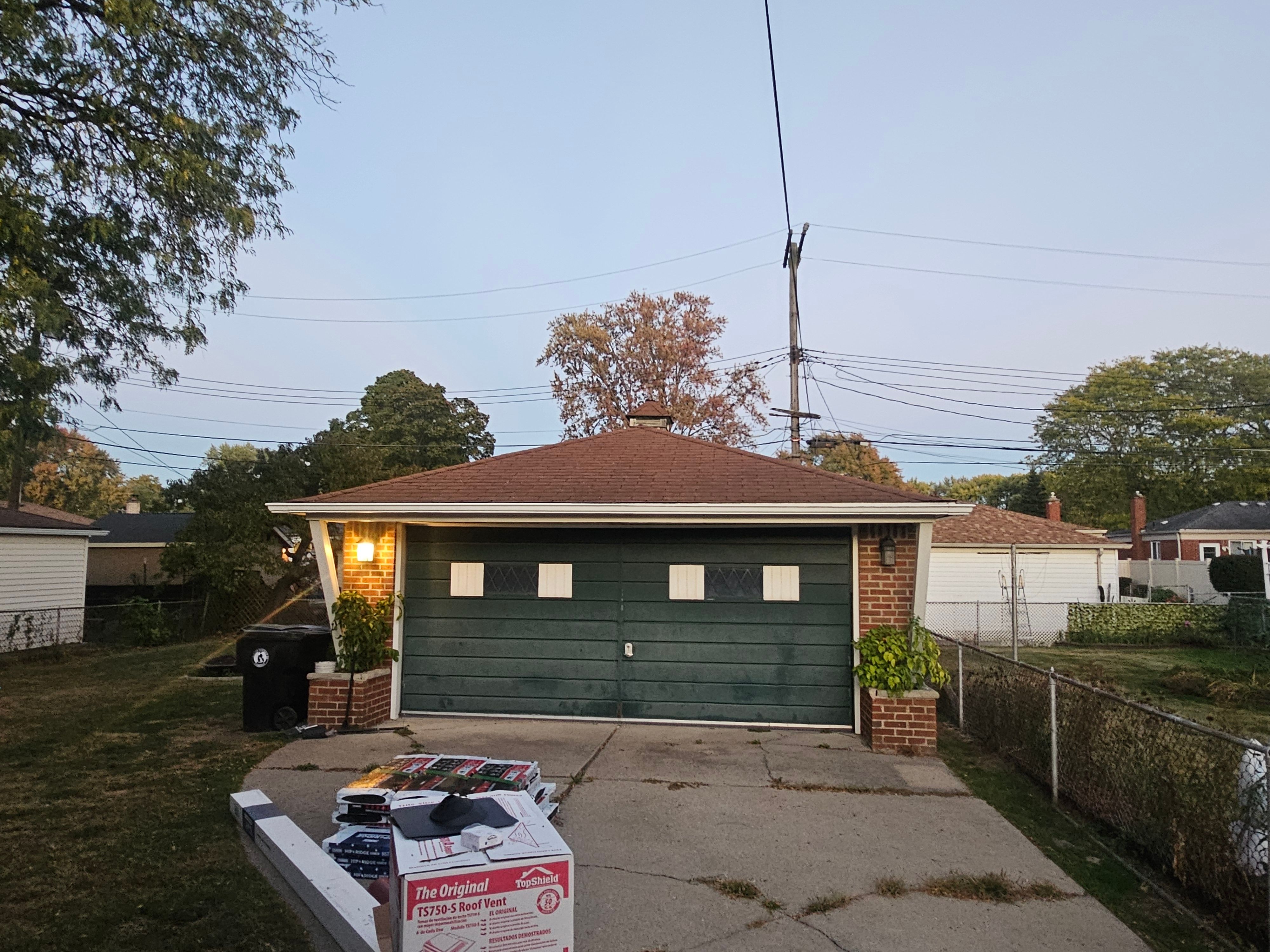  for Contractors Roofing in Dearborn, MI