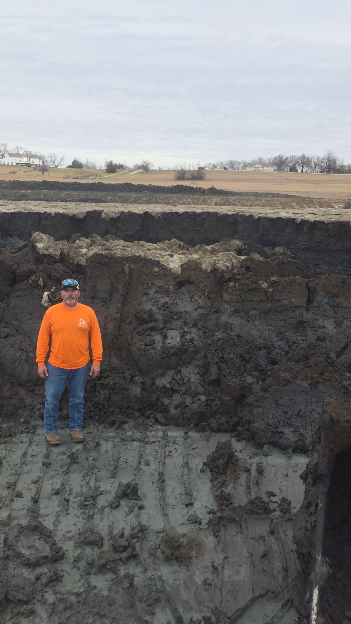  for Kelly’s Excavating and Dirt Work in Grain Valley, MO