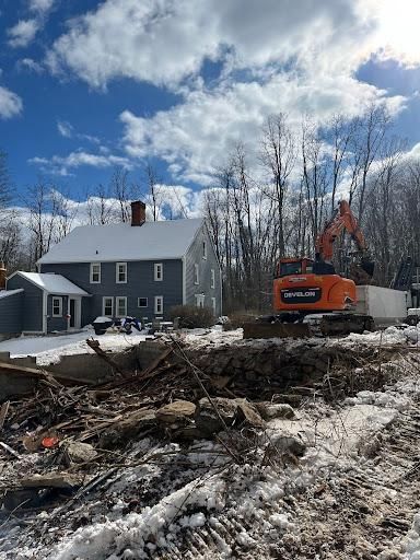  for Chapman Industries LLC in Ellington, CT