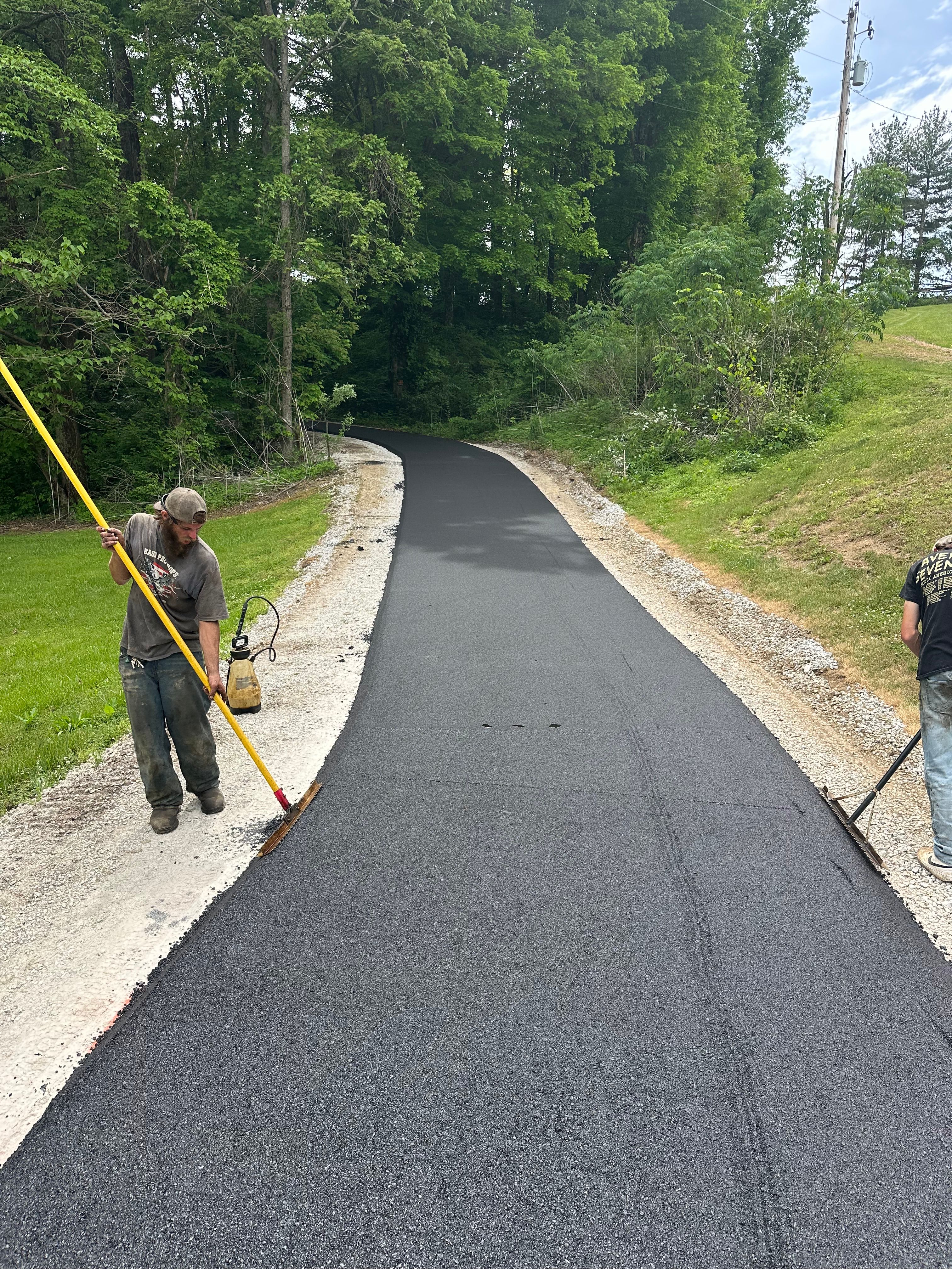  for Metzler Paving and Sealcoating LLC in Jacksboro, TN