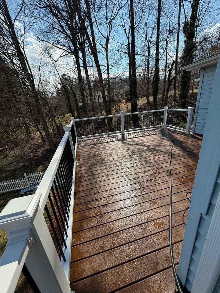  for Karnezis Construction in Candler, NC