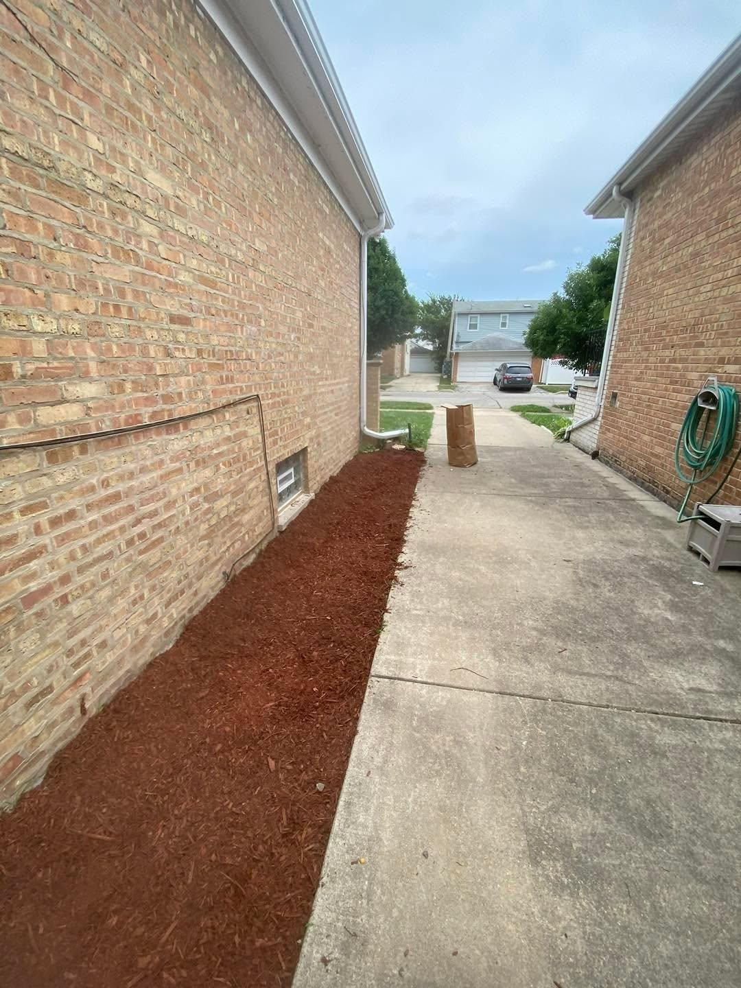  for H&G Landscapes LLC in Chicago, IL