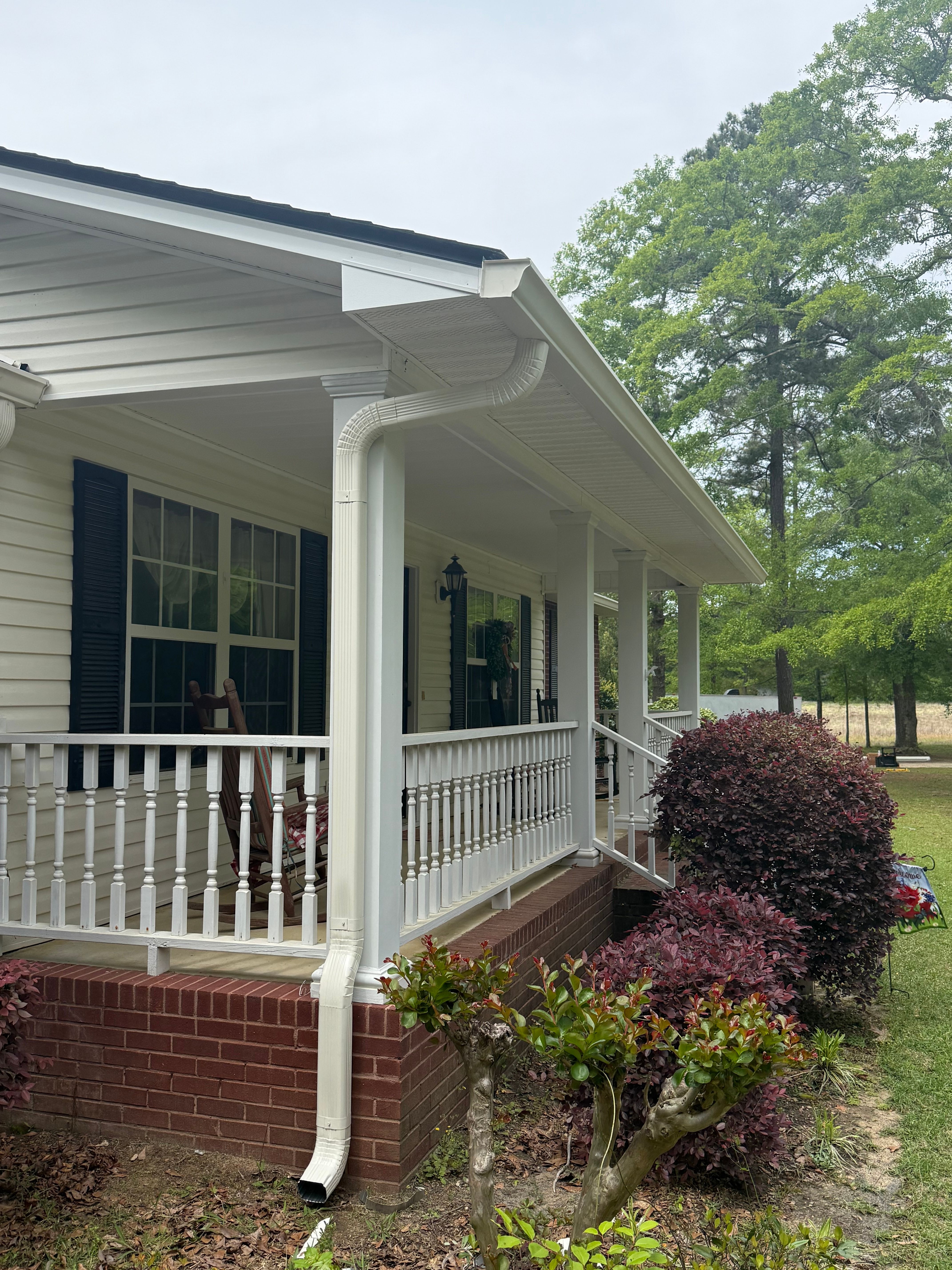  for Dollar Roofing & Gutters in Jeffersonville, GA