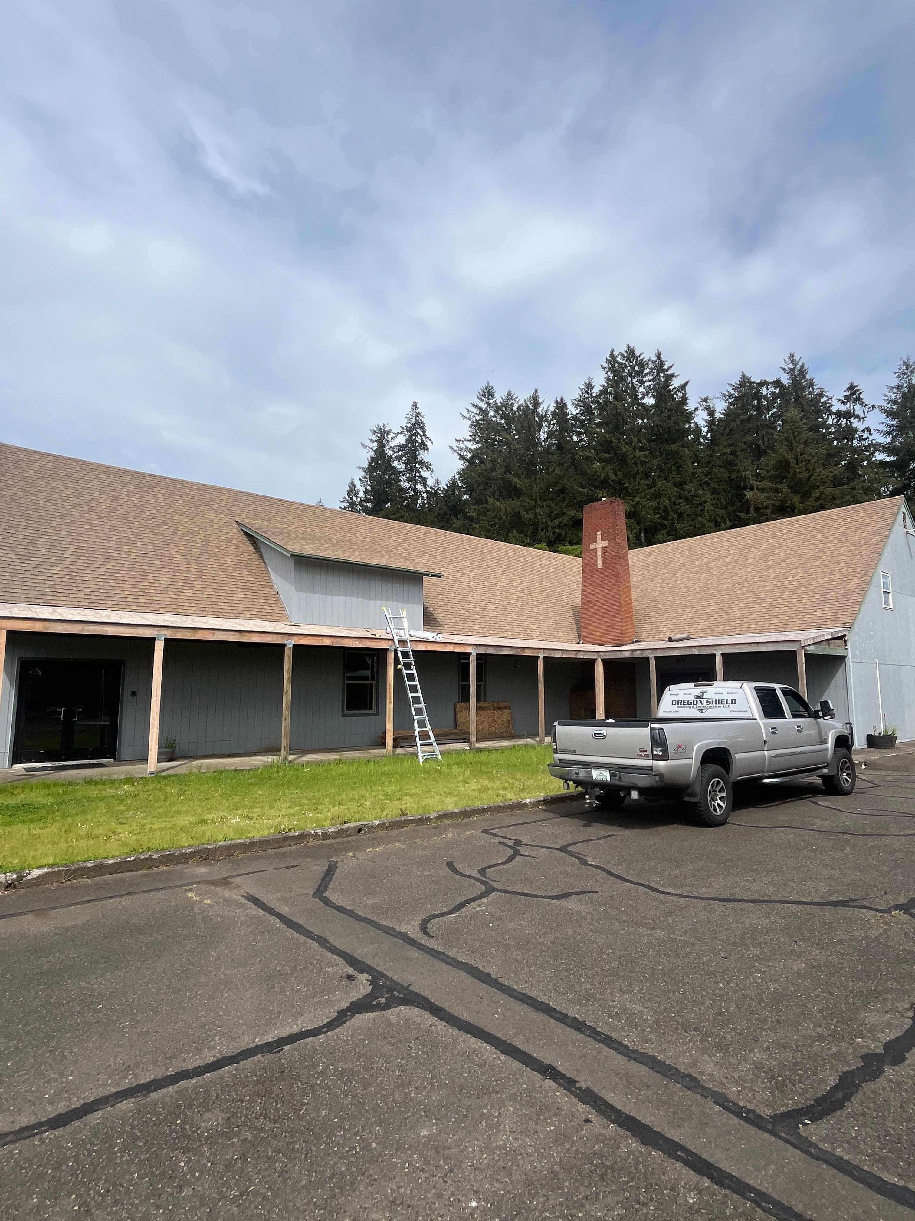  for Oregon Shield Roofing and Construction LLC in Springfield , Oregon