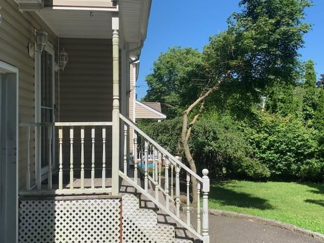  for East End Maintenance Construction Solutions in Suffolk County, NY
