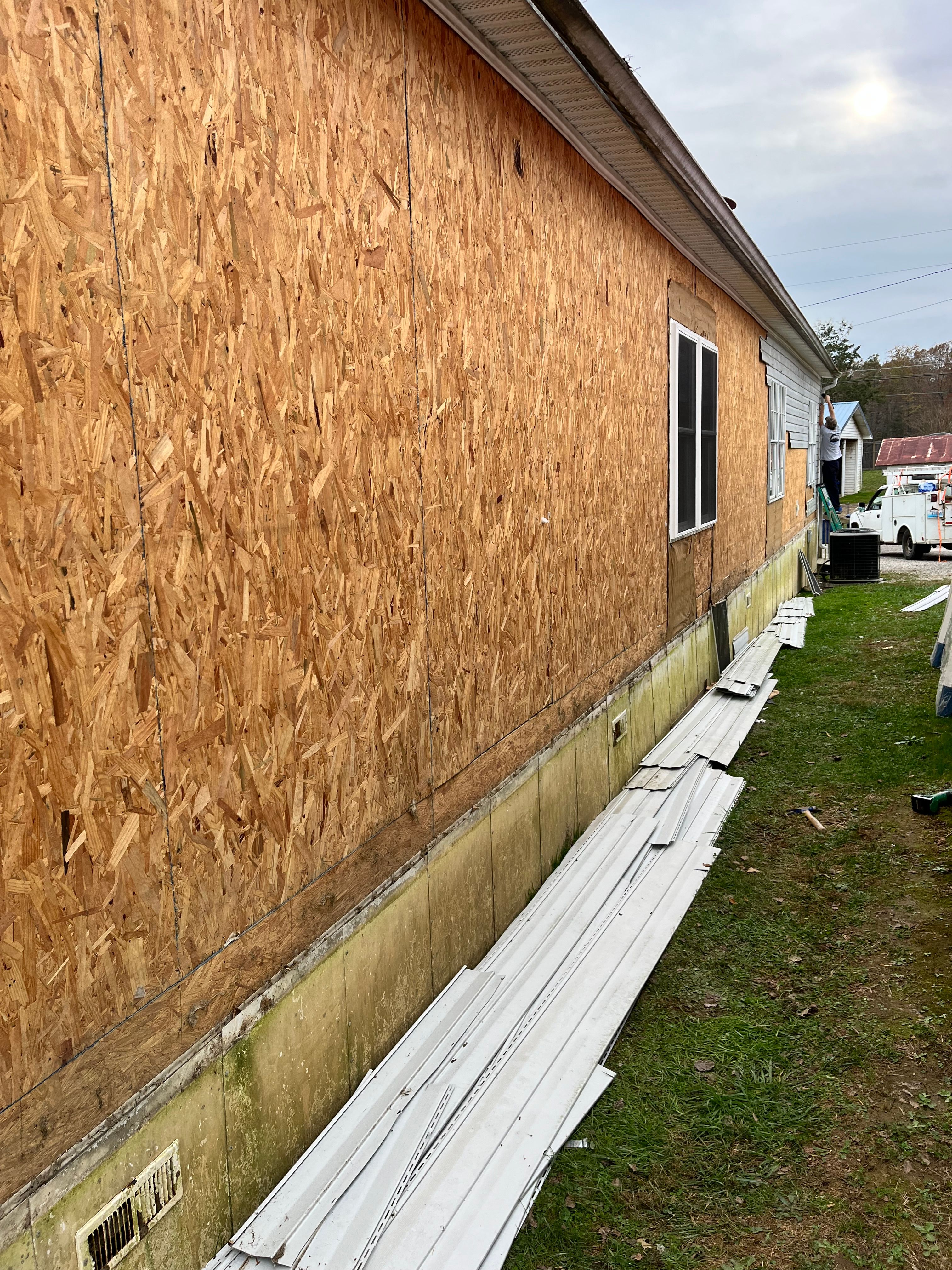 Peggy Ln Siding/Windows for Big Rock Contractors of Kentucky, LLC in Corbin, KY