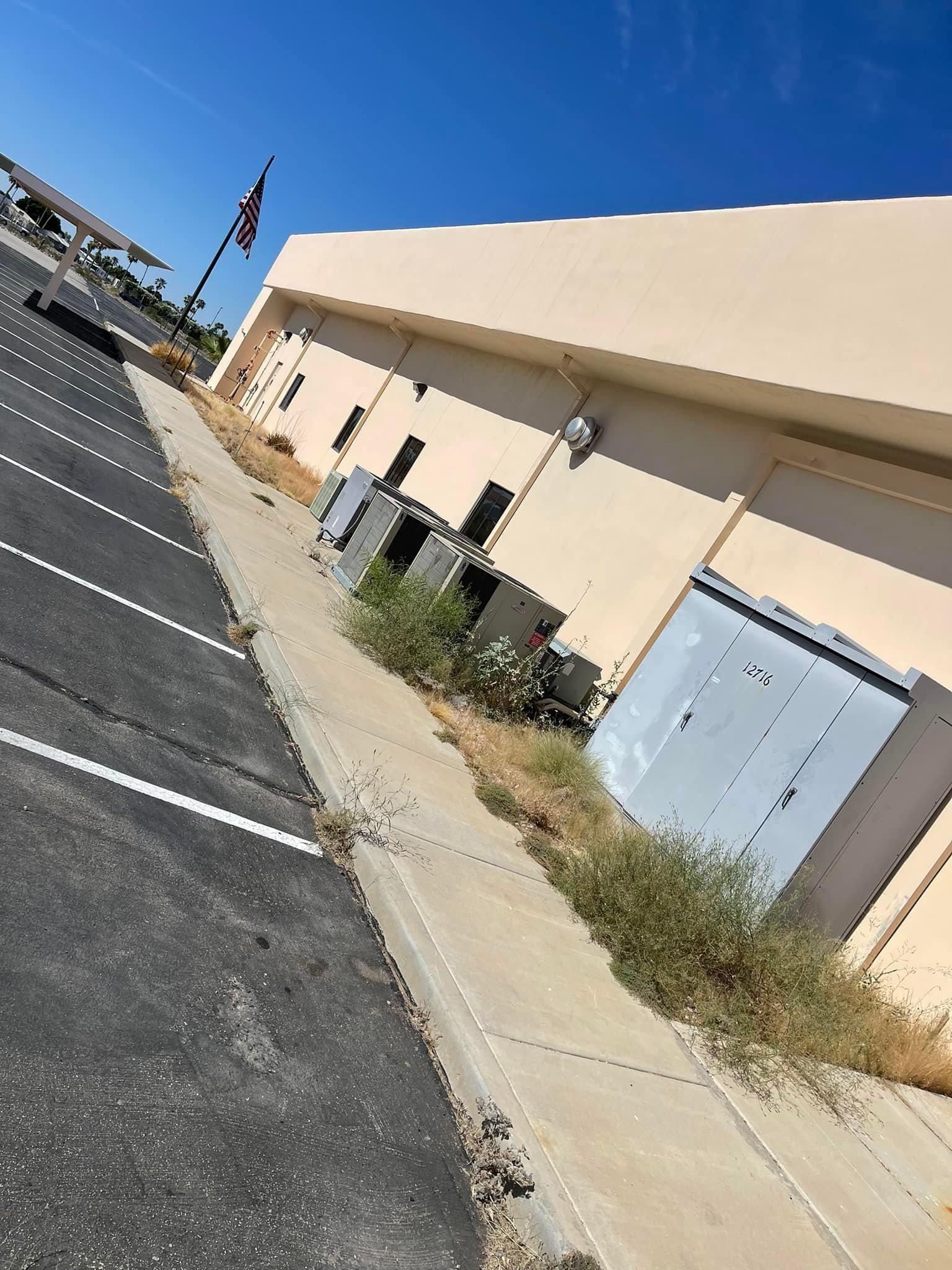  for Oliver L. Palm & Tree services in Yuma County, AZ