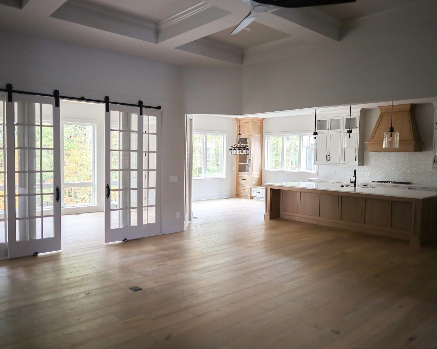  for Sunset Vista Design Build LLC in Dallas, TX