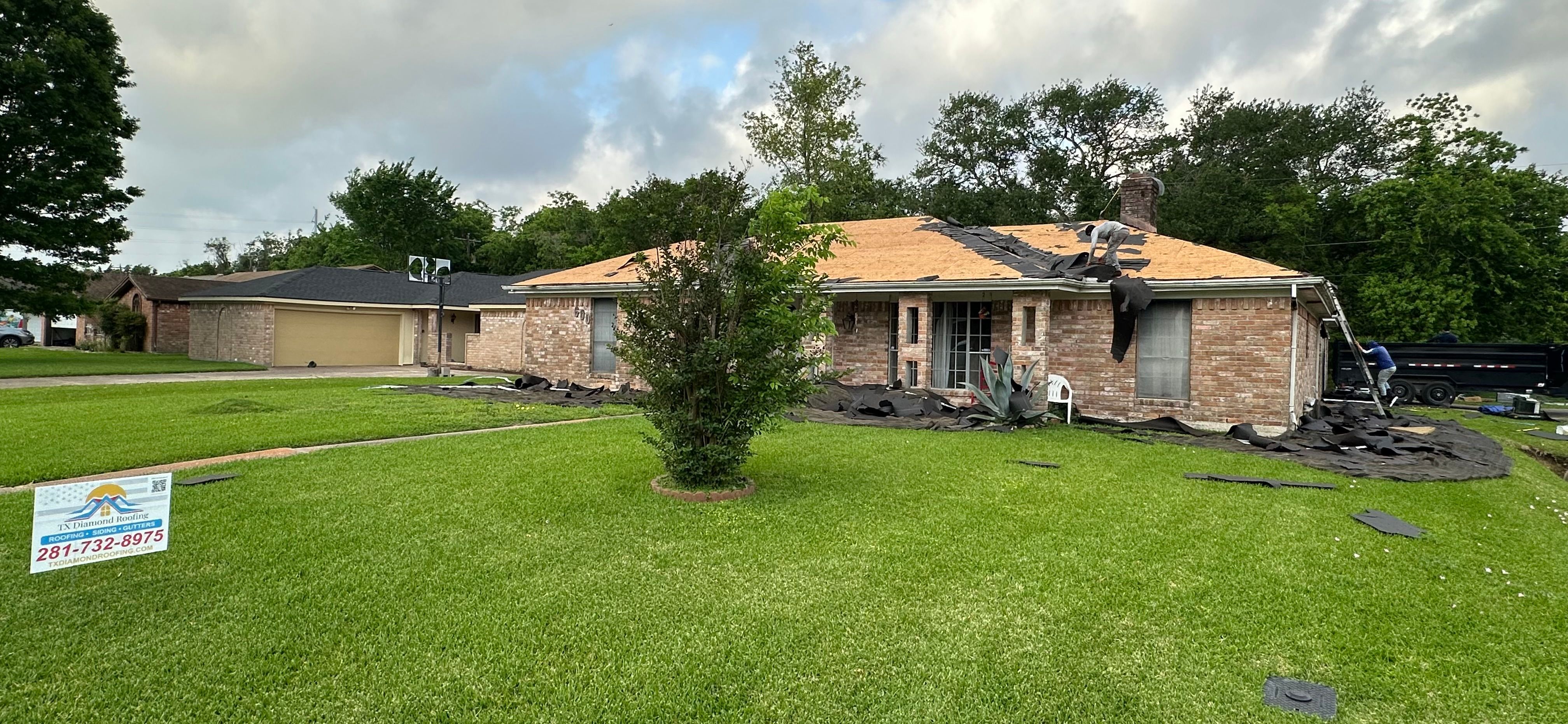  for TX Diamond Roofing in La Porte, TX