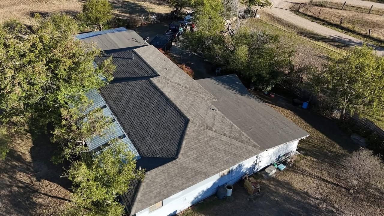  for Barcenas Roofing & Remodeling in San Saba, TX