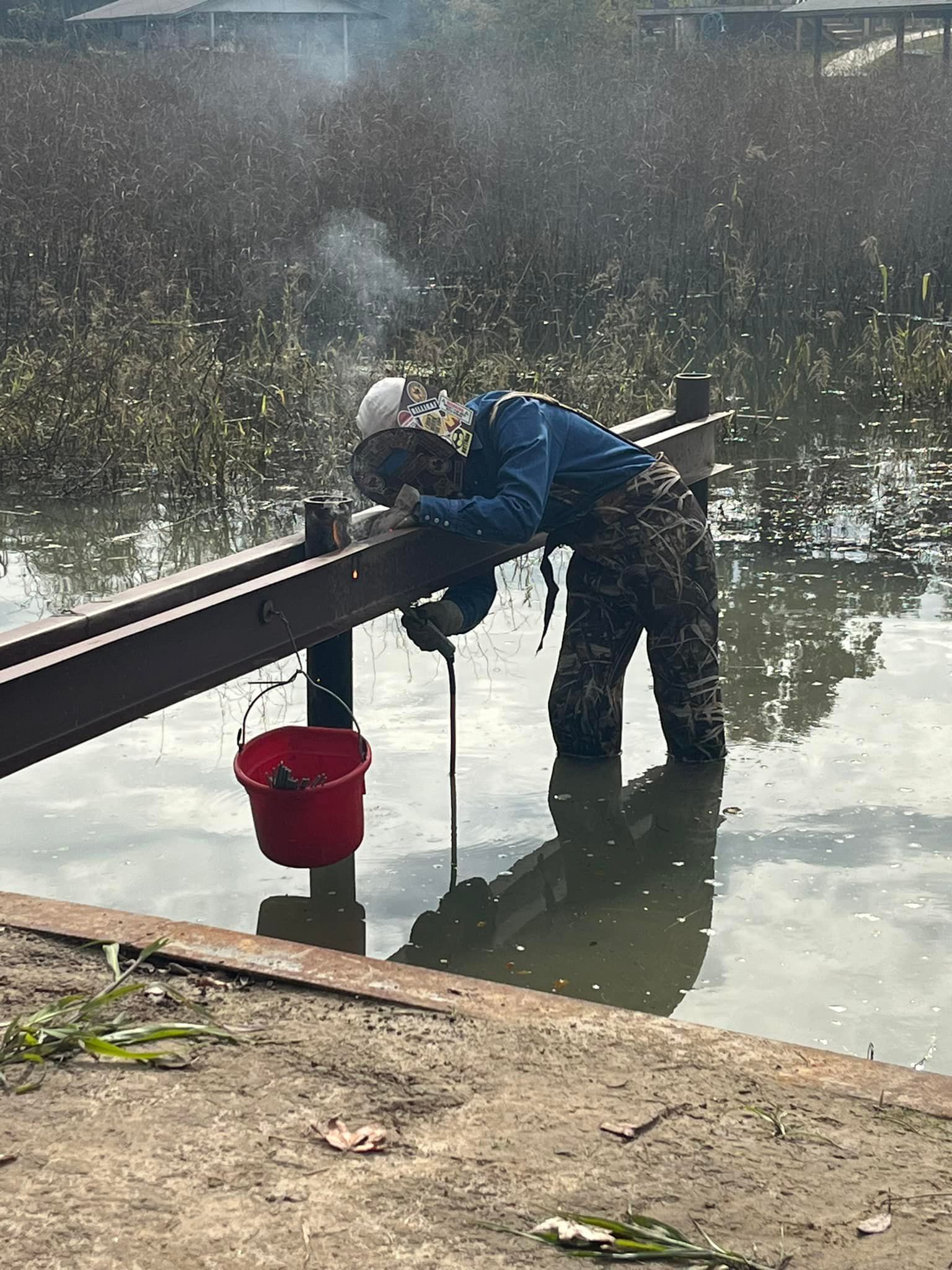  for Rafter KW Welding in Dallas, Texas