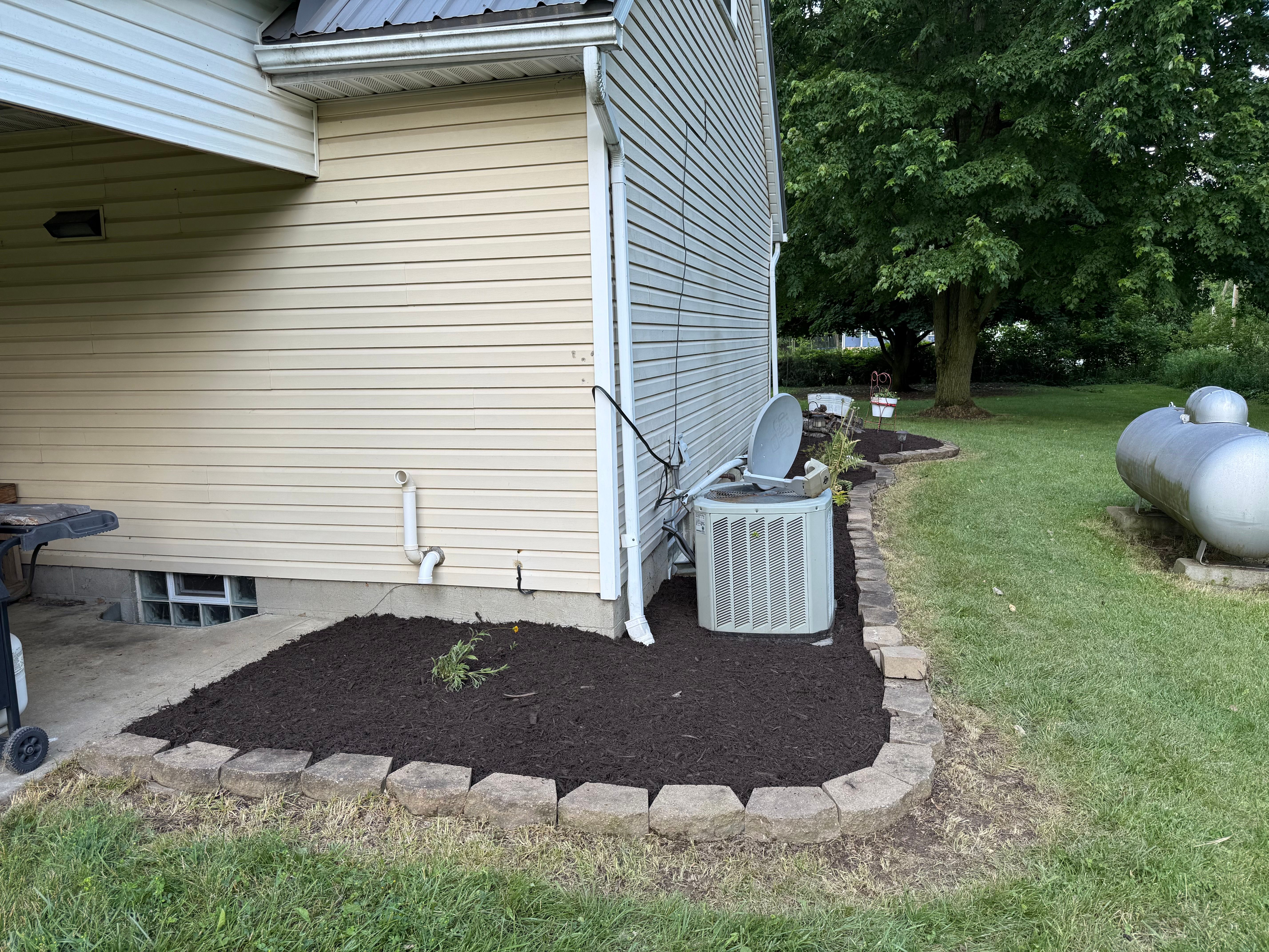  for F&R Landscapes LLC in Lagrange, OH