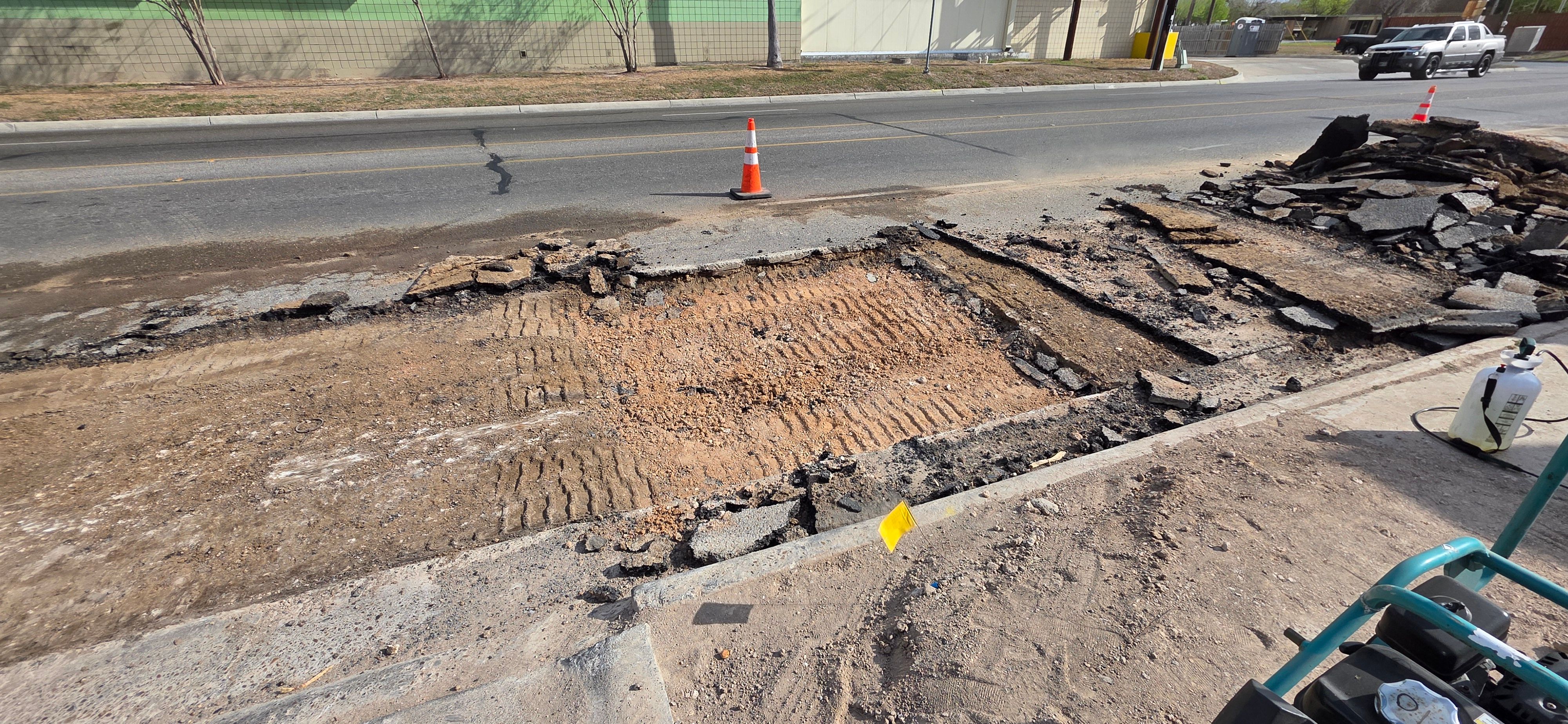  for Longoria & Son Construction in Laredo, TX