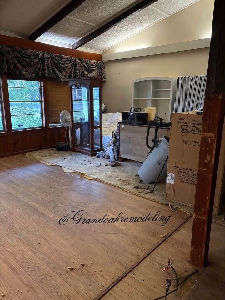  for GrandOak Remodeling LLC in Schulenburg, TX