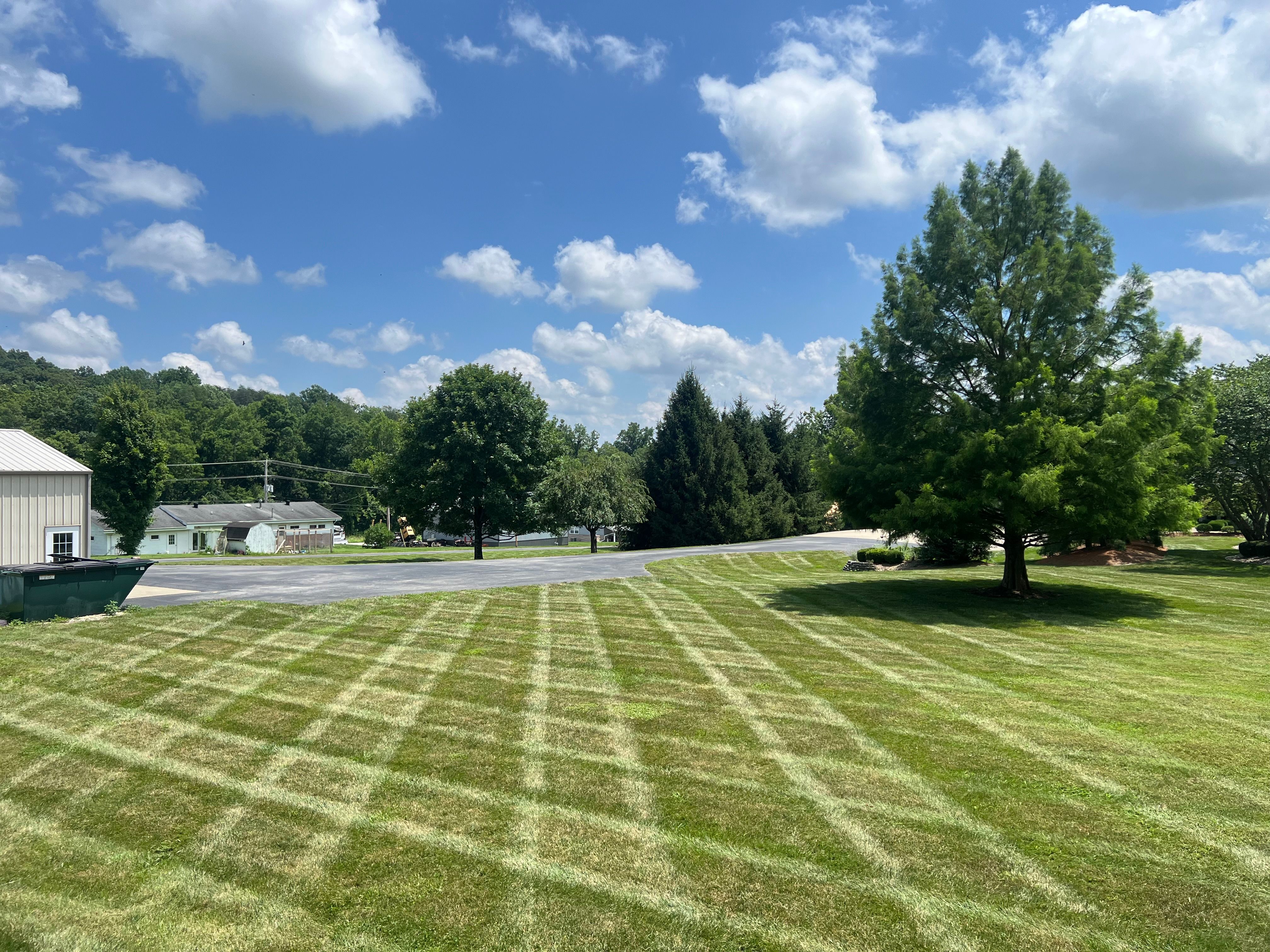  for Yard Barbers in Paoli, IN