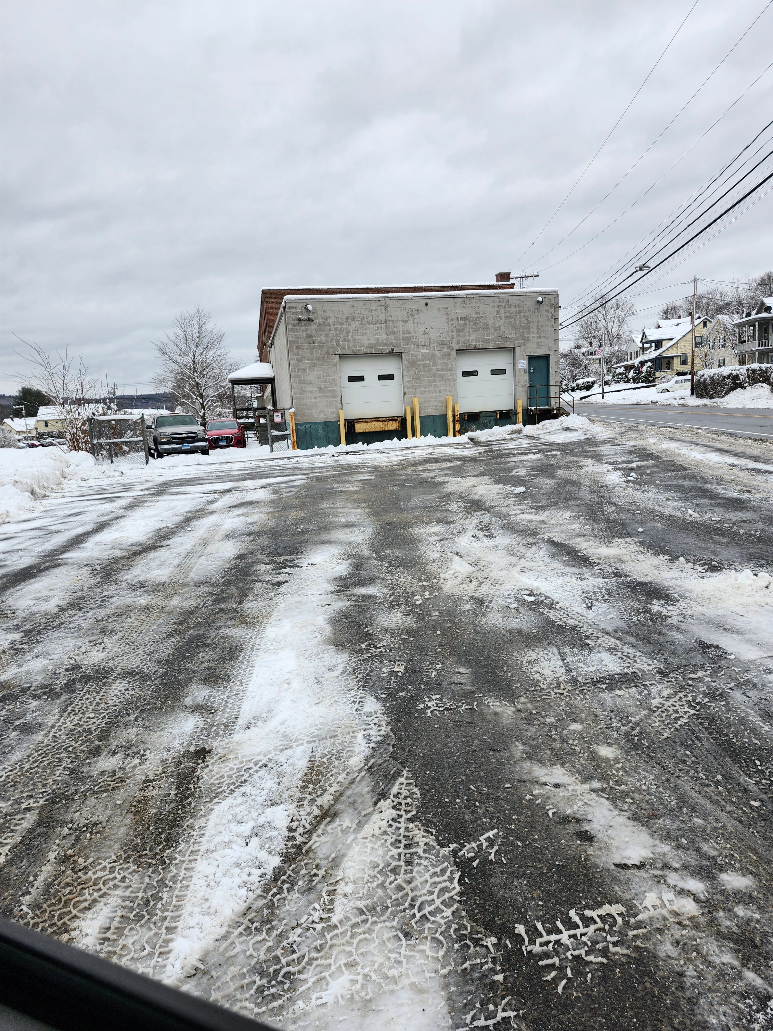 Snow Removal & Sand/Salt Application  for Landscape Innovations LLC in Torrington, CT