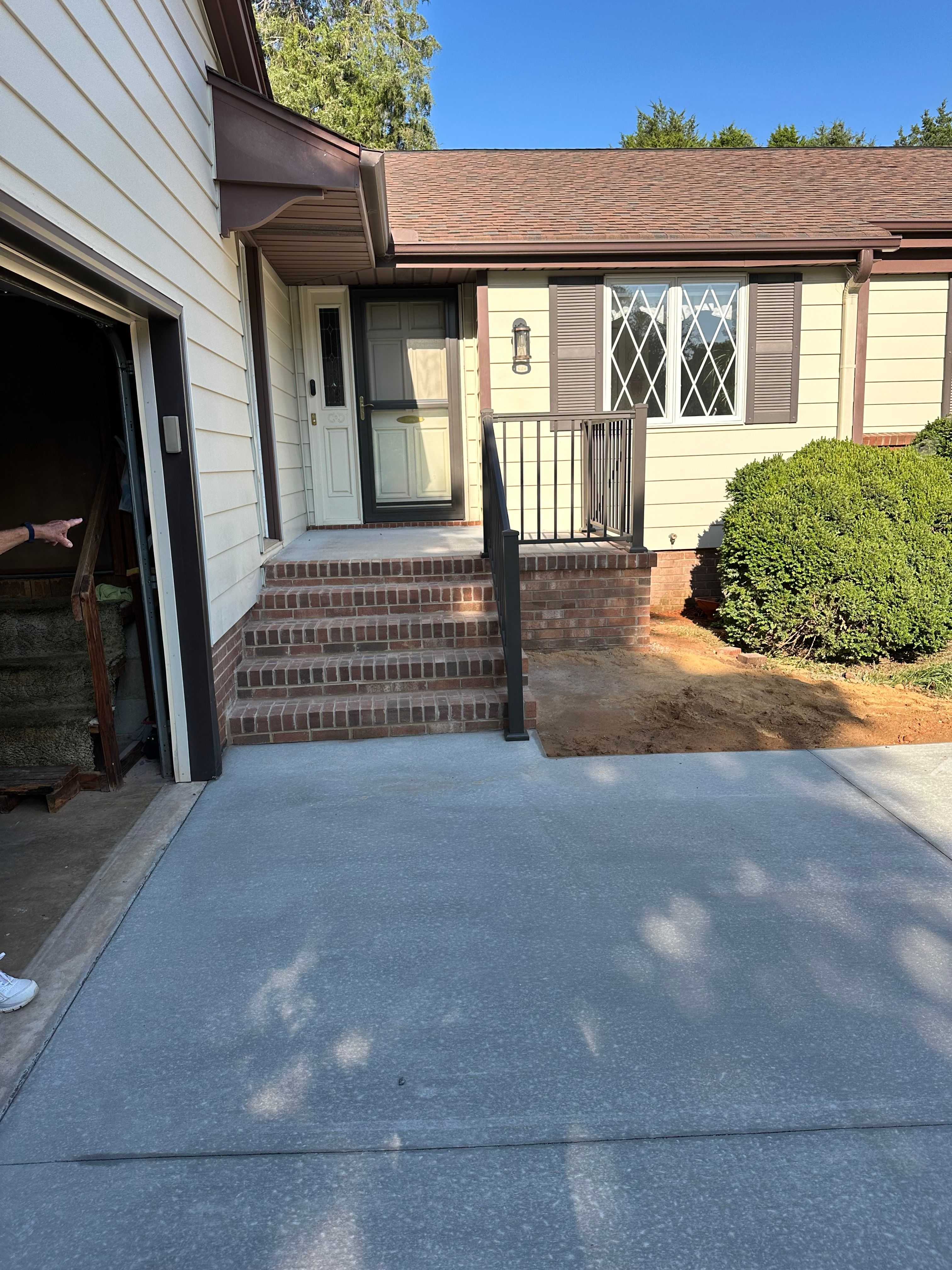  for McCune Construction LLC in Mocksville, NC