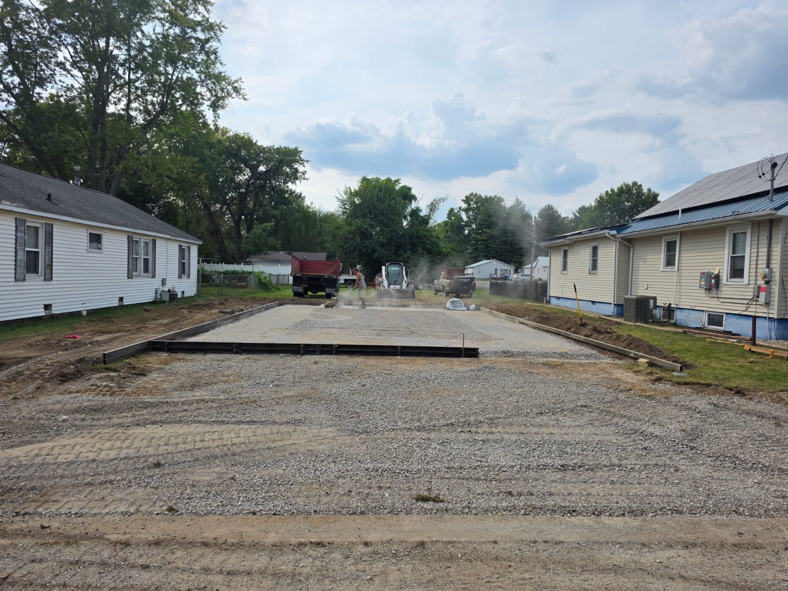  for 618 Construction  in Kell, IL