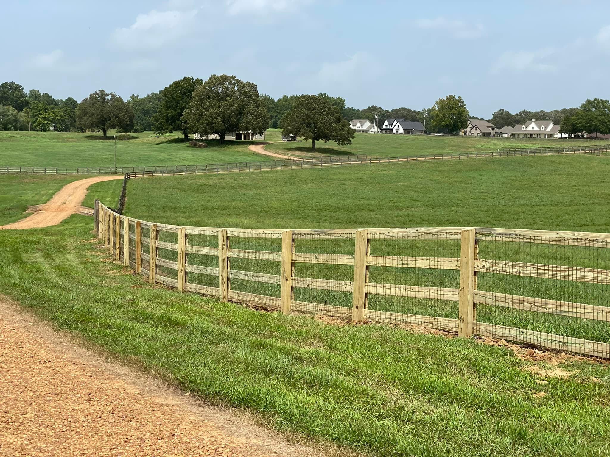  for Manning Fence, LLC in Hernando, MS