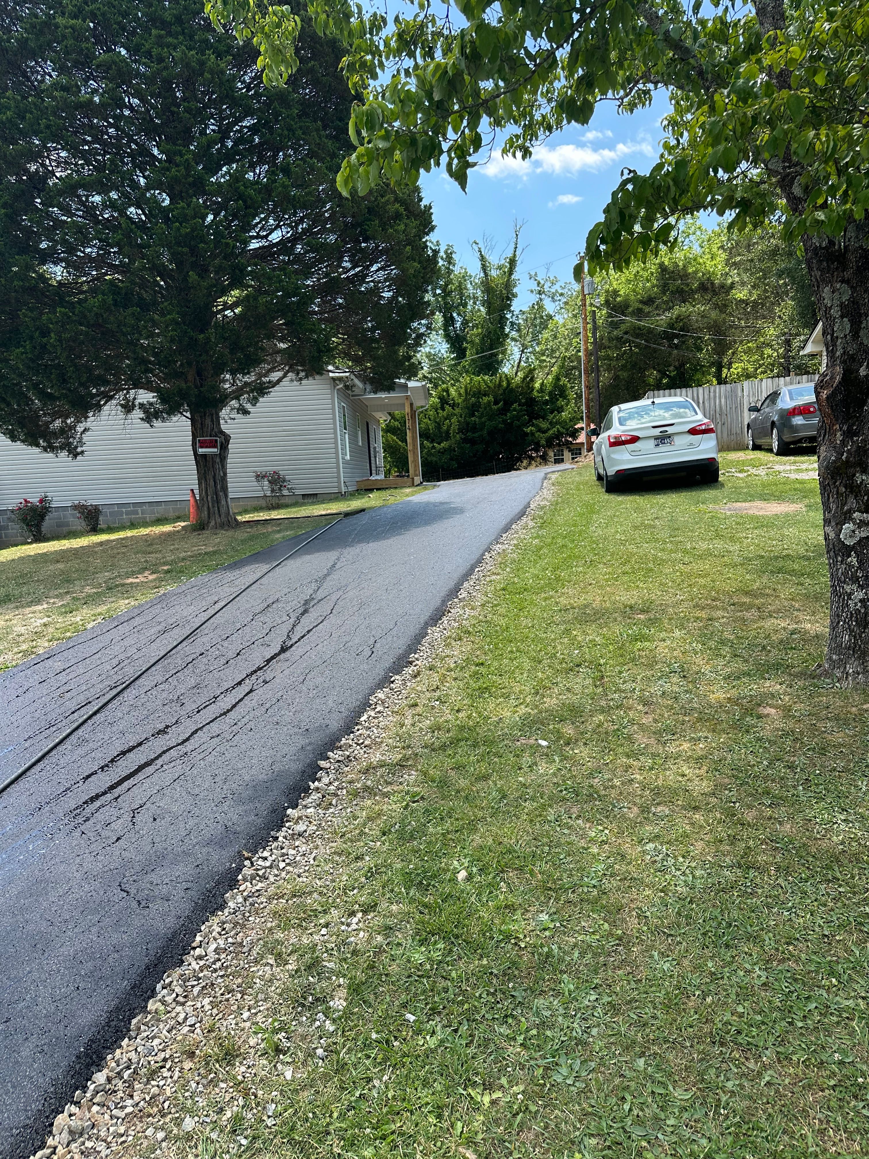  for Metzler Paving and Sealcoating LLC in Jacksboro, TN