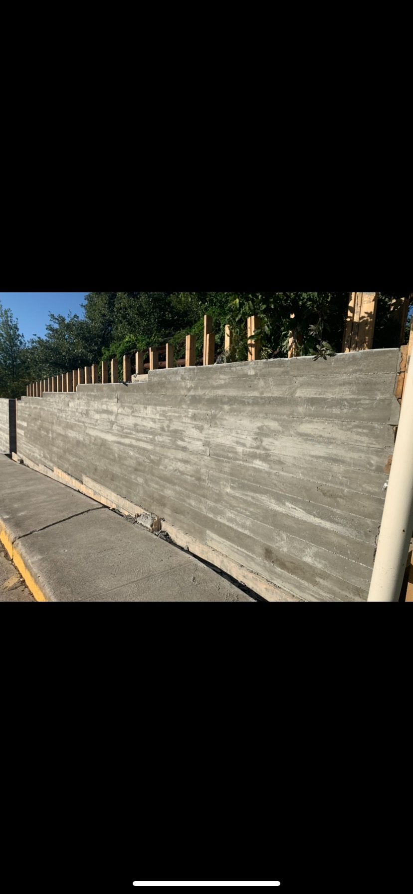  for Leo's Concrete Crew in Elgin, TX