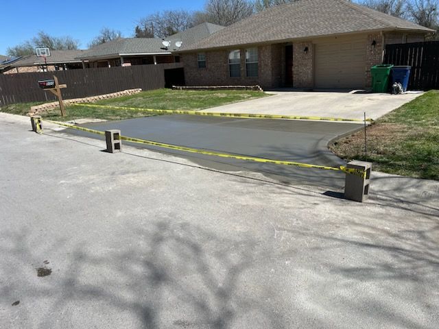  for Freedom Contracting Of Texas LLC. in Springtown, TX