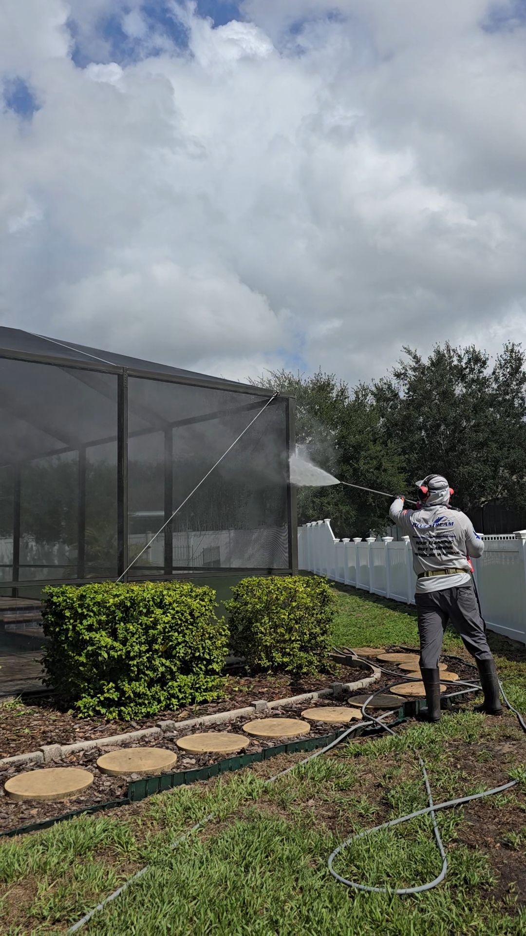  for Blue Stream Roof Cleaning & Pressure Washing in Tampa, FL