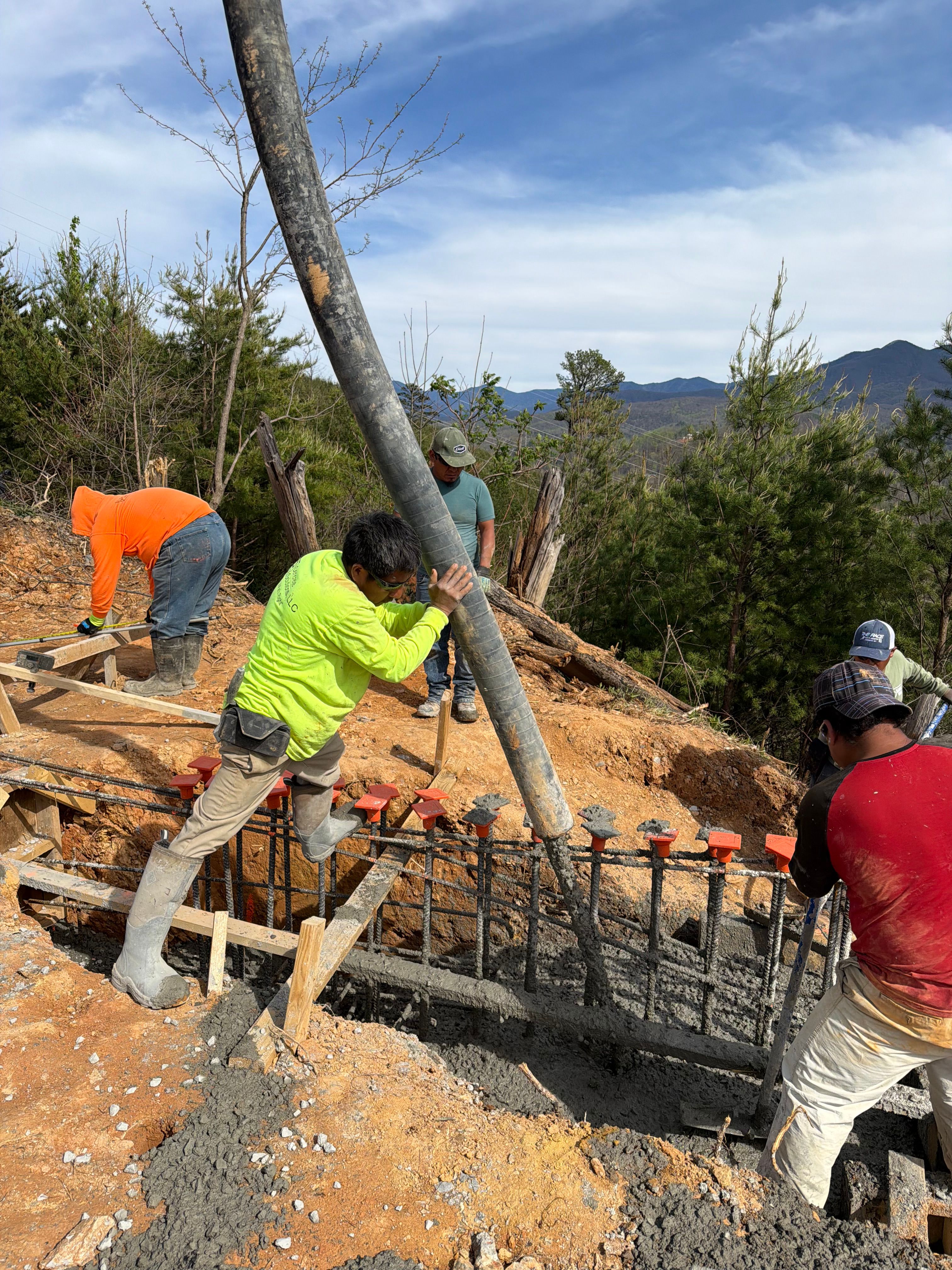  for Williams Concrete Pumping in Knoxville, Tennessee