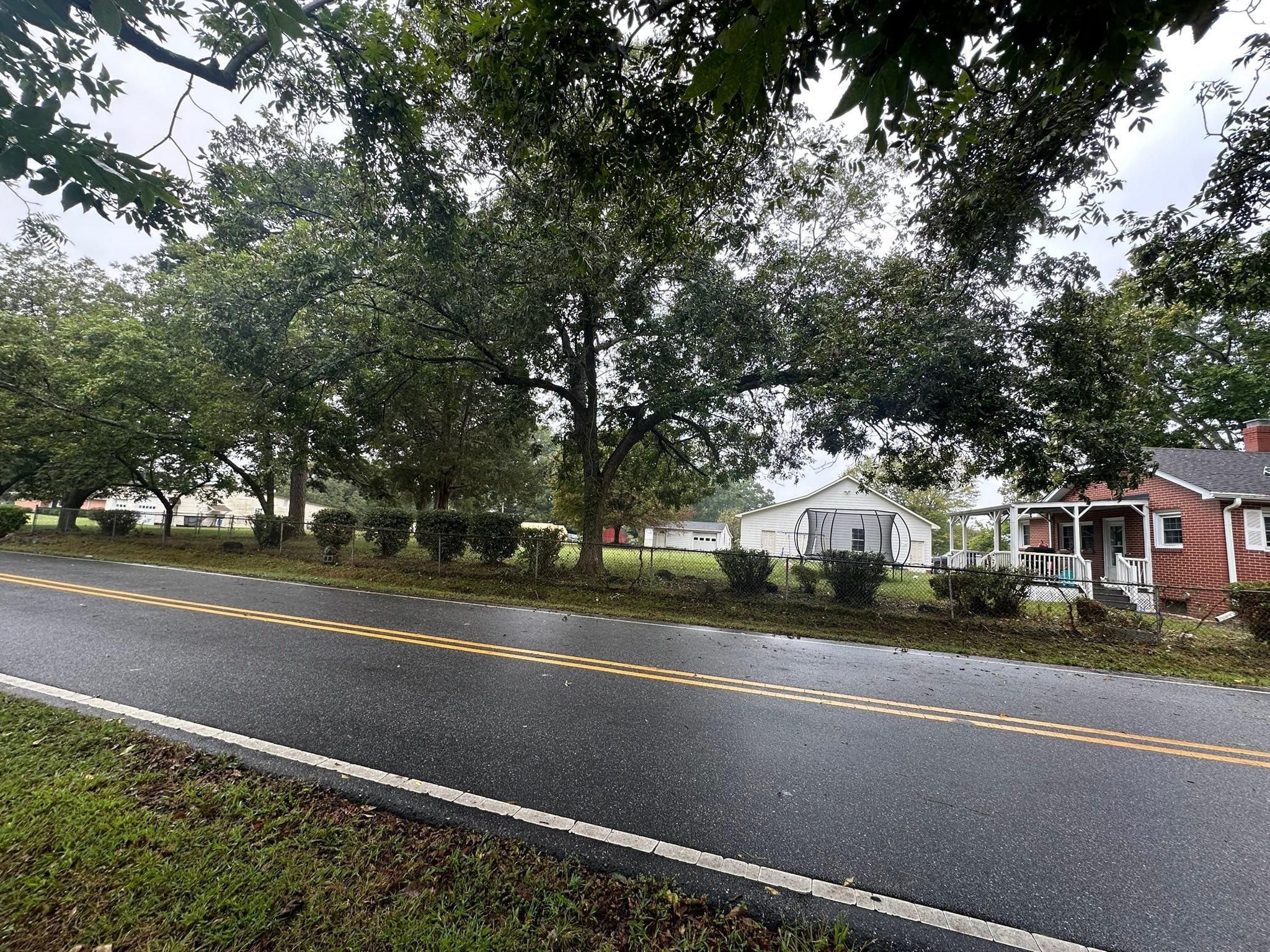  for Queen’s Landscaping in Kernersville, NC