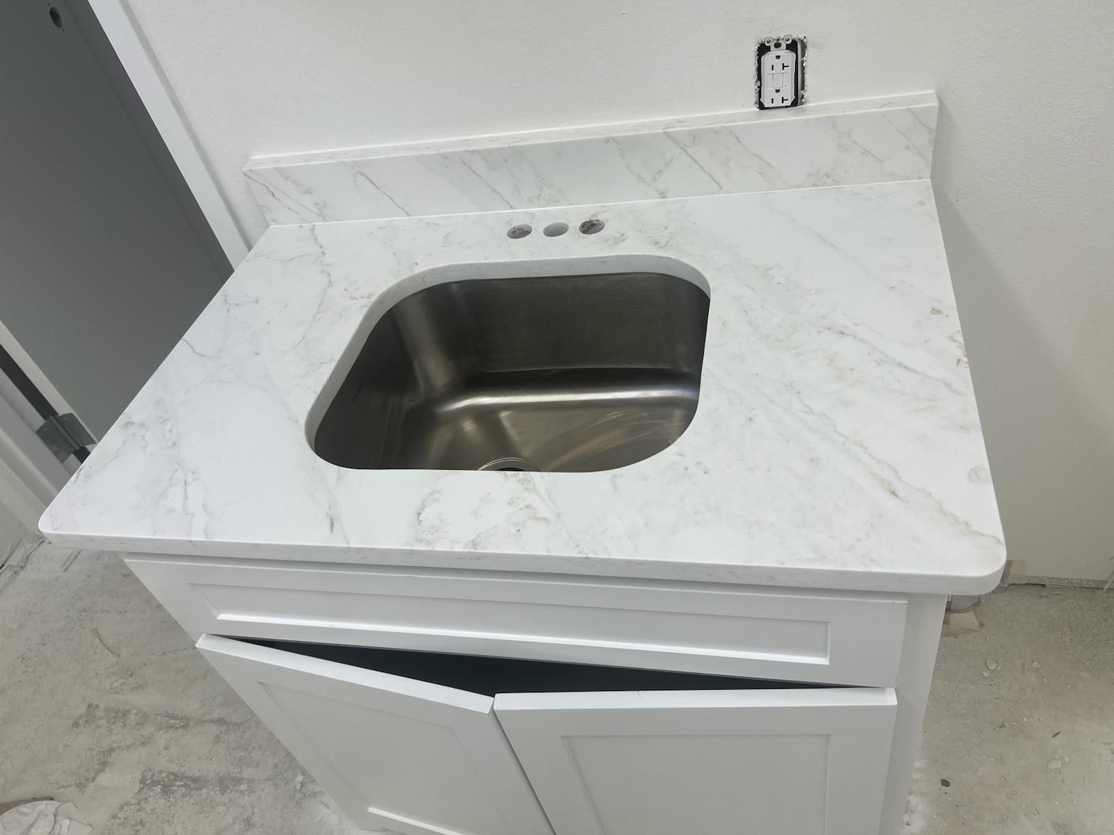  for Omega Granite LLC in Ravenna, TX