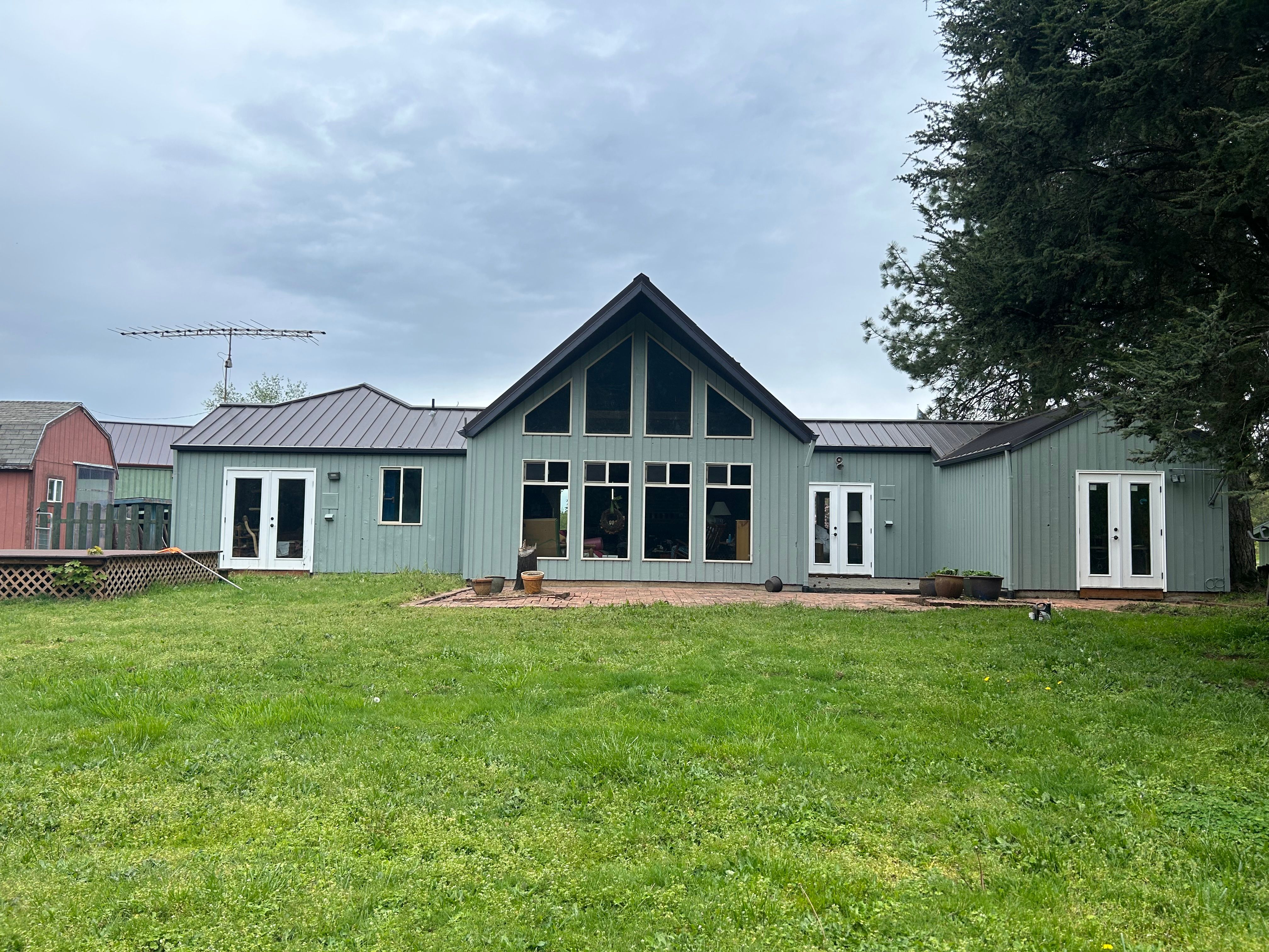 Good Before and After for Great Paint and Renovate LLC in Lebanon, OR