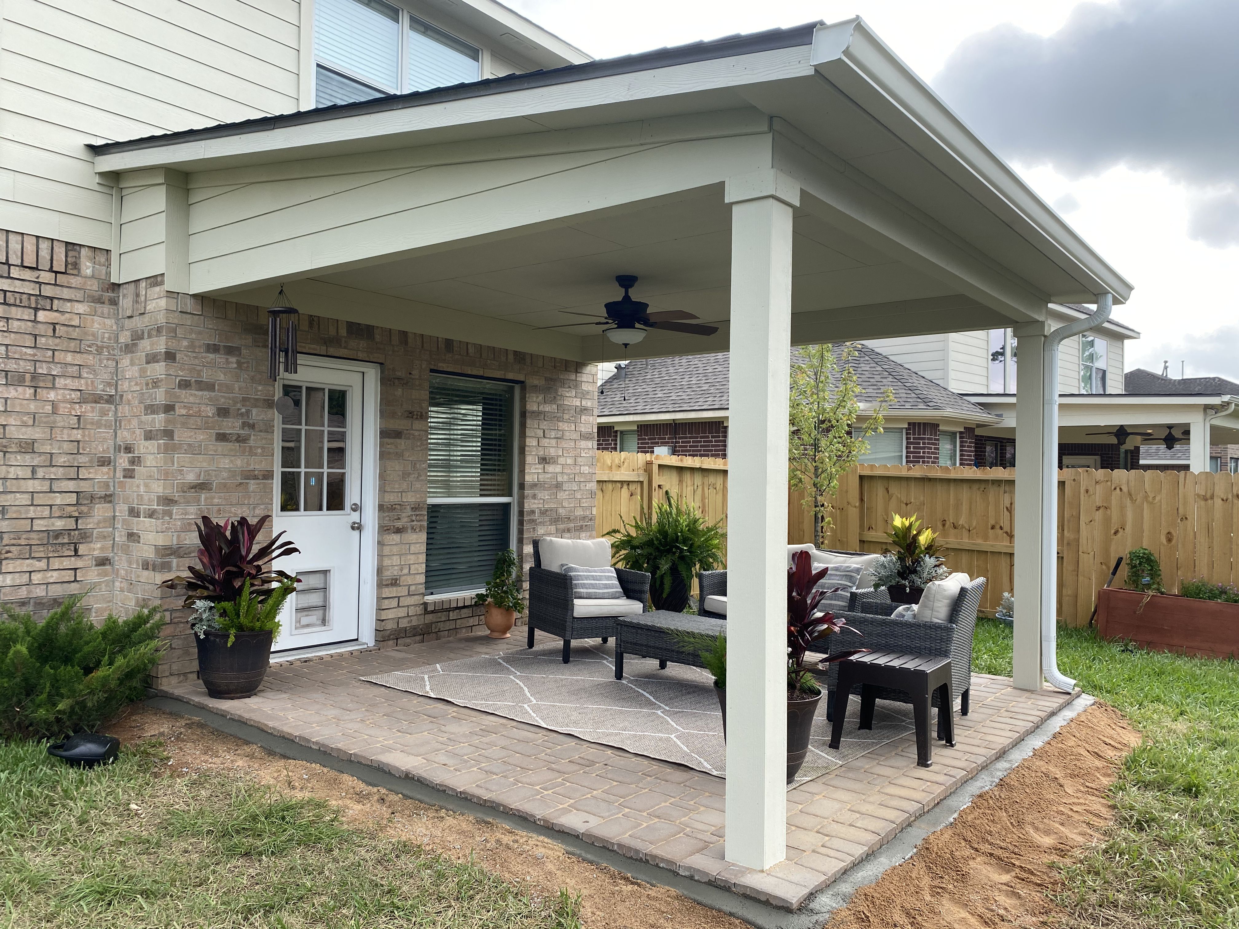 Outdoor Features for Atlas Land Design in Creekside Park, TX