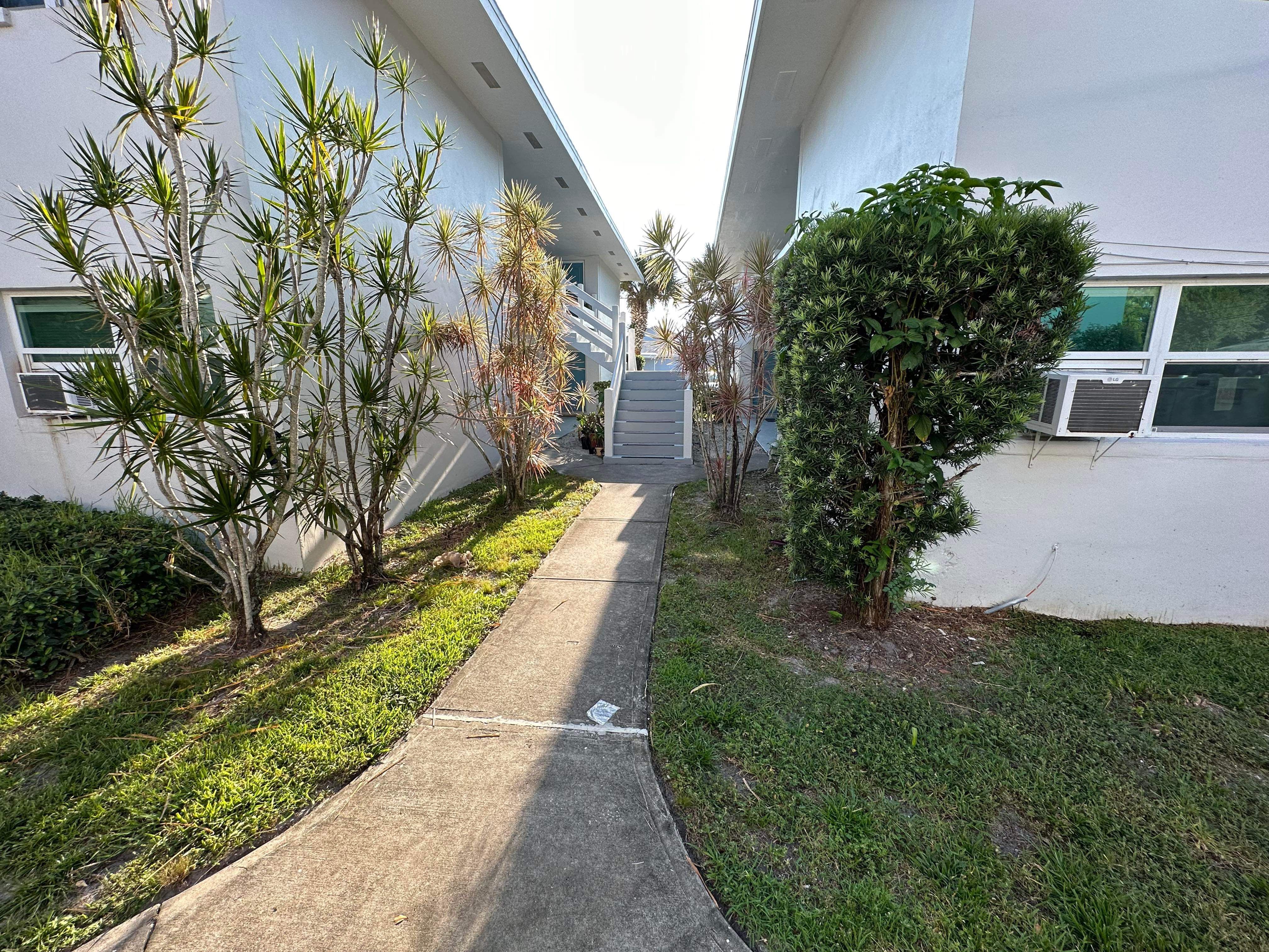  for Space Coast Property Maintenance and Management LLC in Melbourne, FL