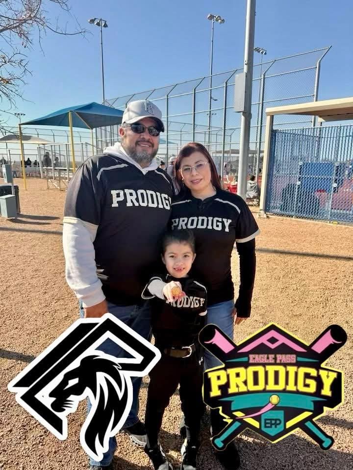  for De Leon Carpentry & Renovation  in Leakey, TX