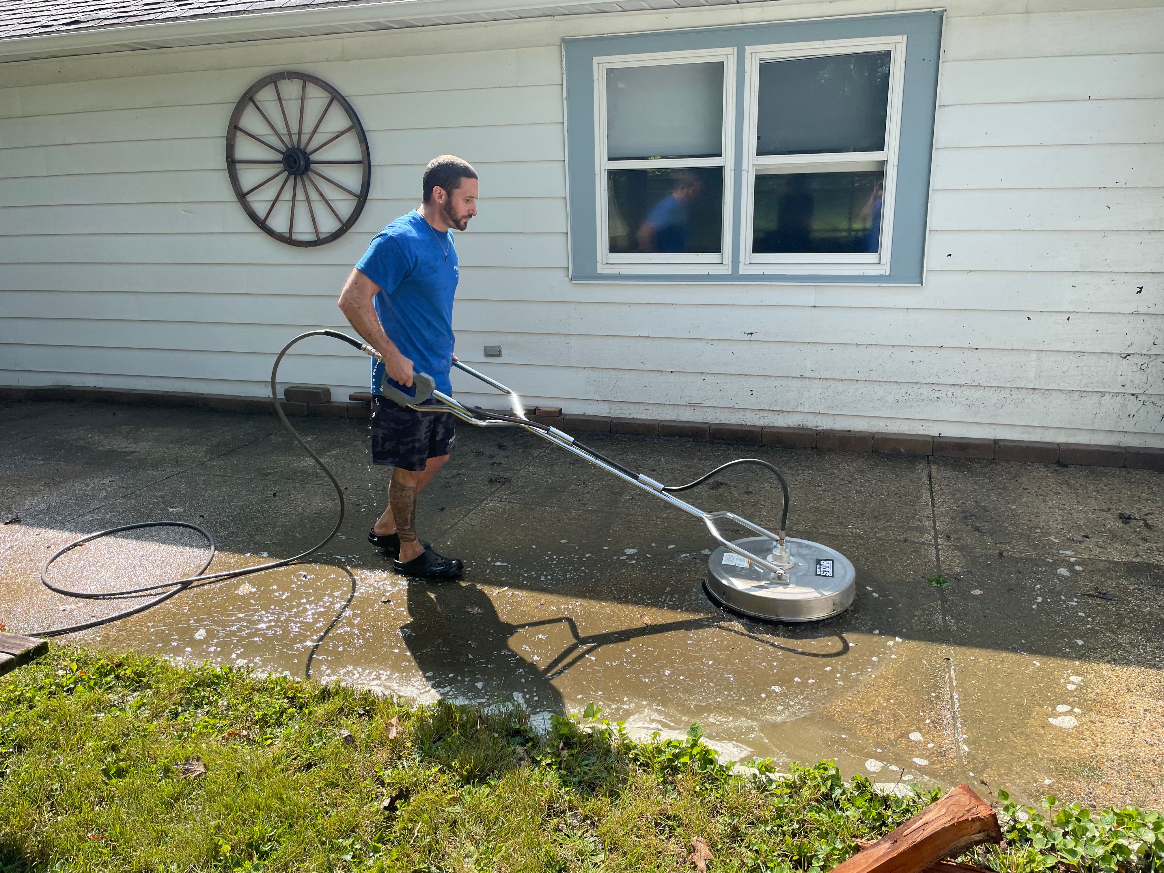 Pressure Washing for Premier Partners, LLC. in Volo, IL