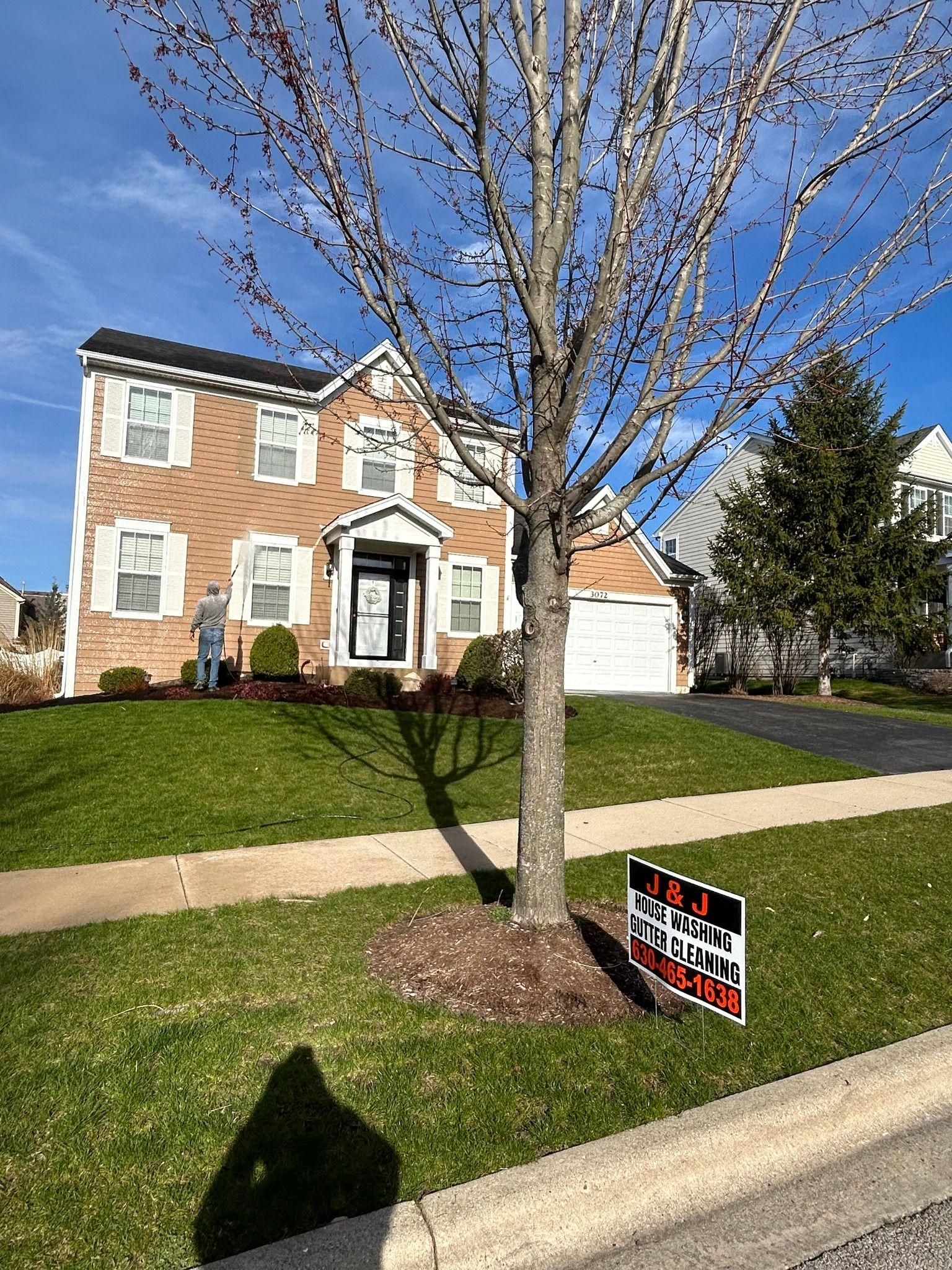 Home Softwash for J&J Power Washing and Gutter Cleaning in Sycamore, IL