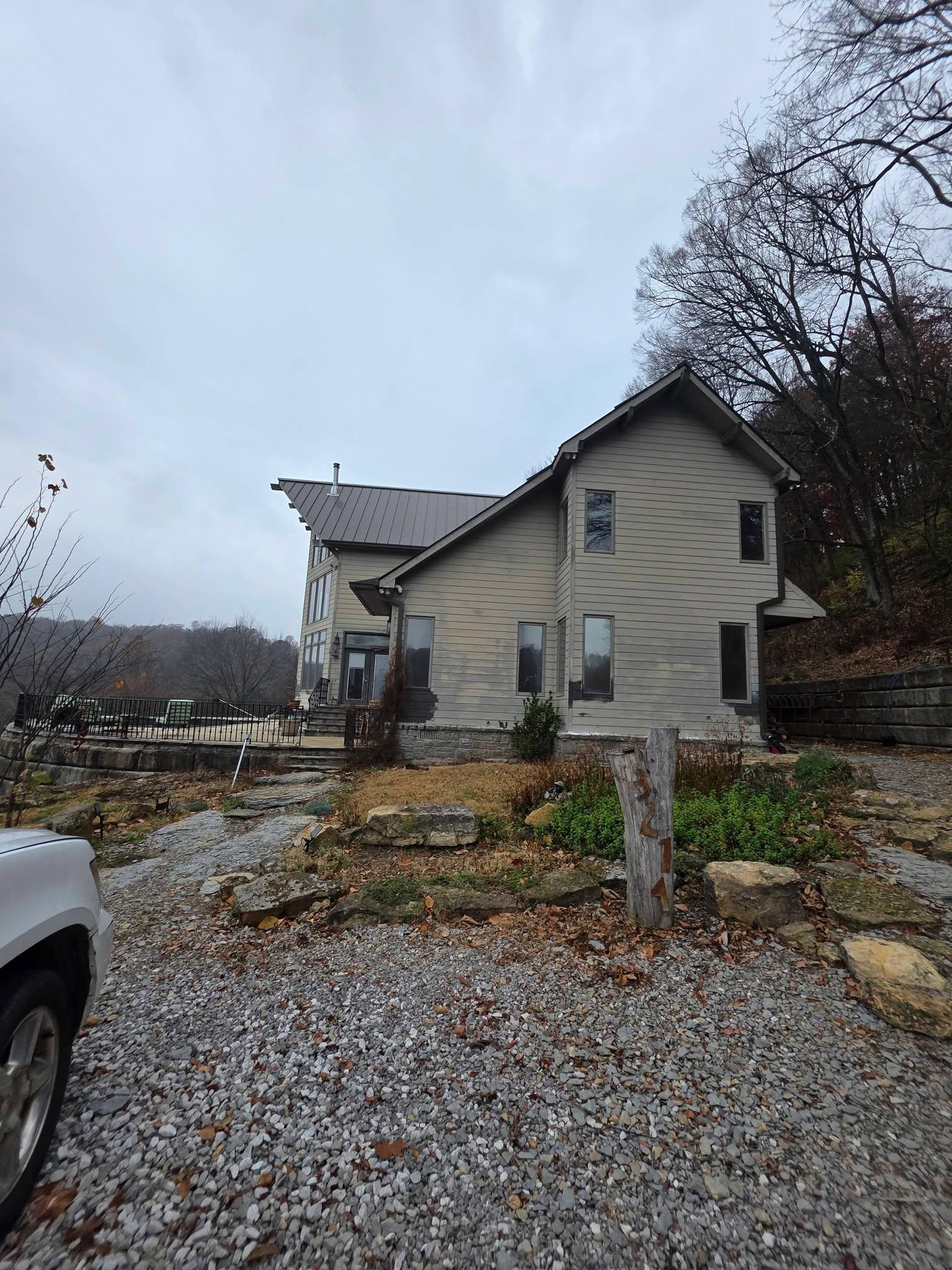  for Comptons Painting LLC in Smyrna, TN