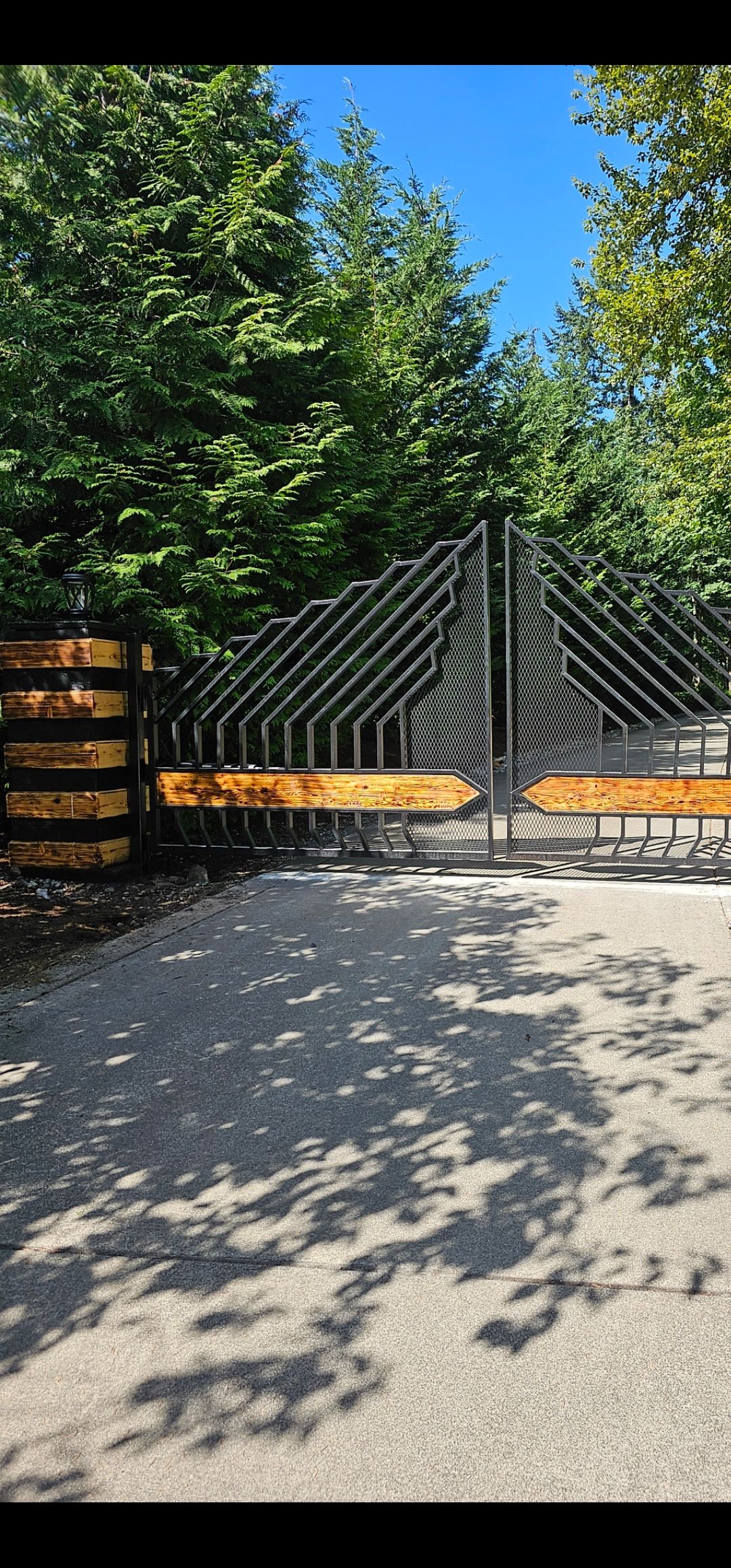  for Custom Gates Welding, LLC. in Auburn, WA