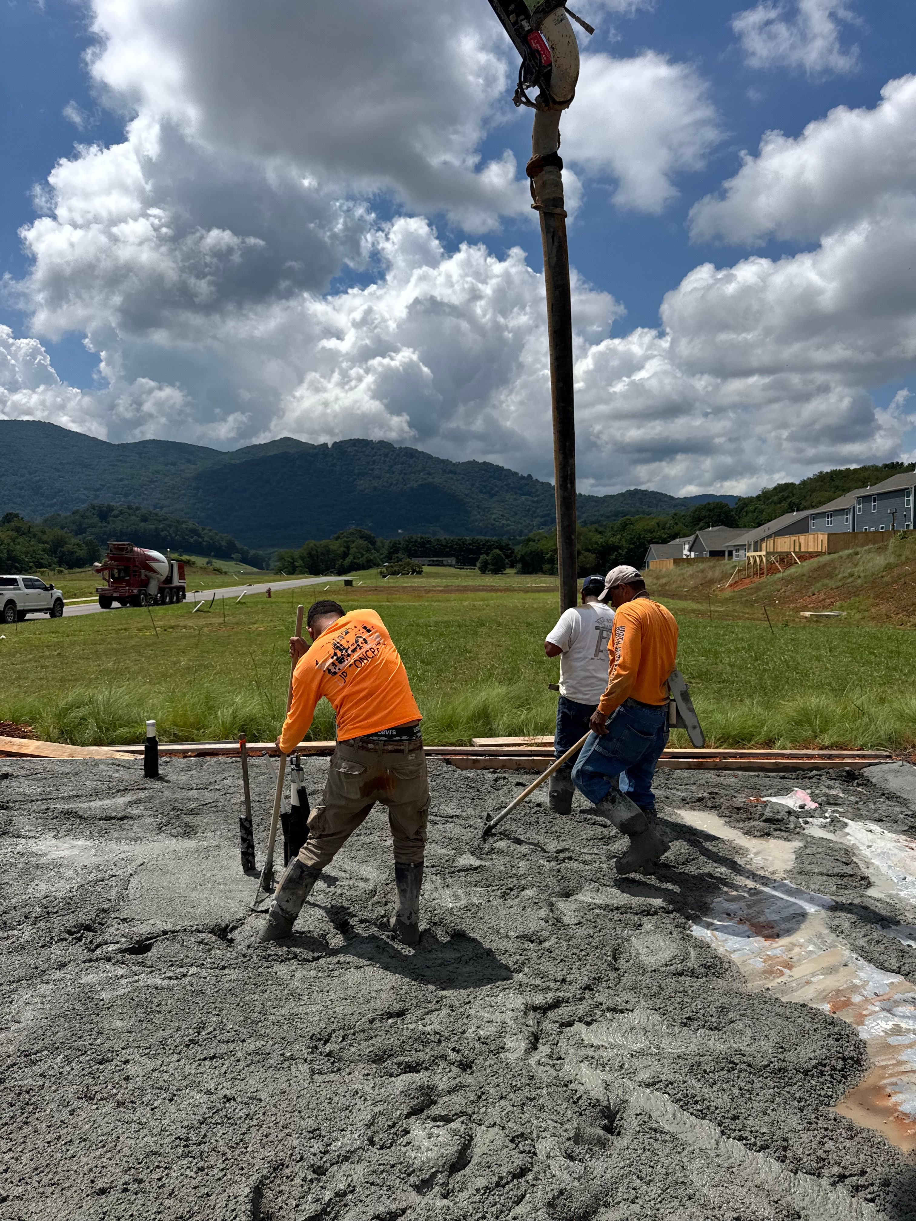  for Williams Concrete Pumping in Knoxville, Tennessee
