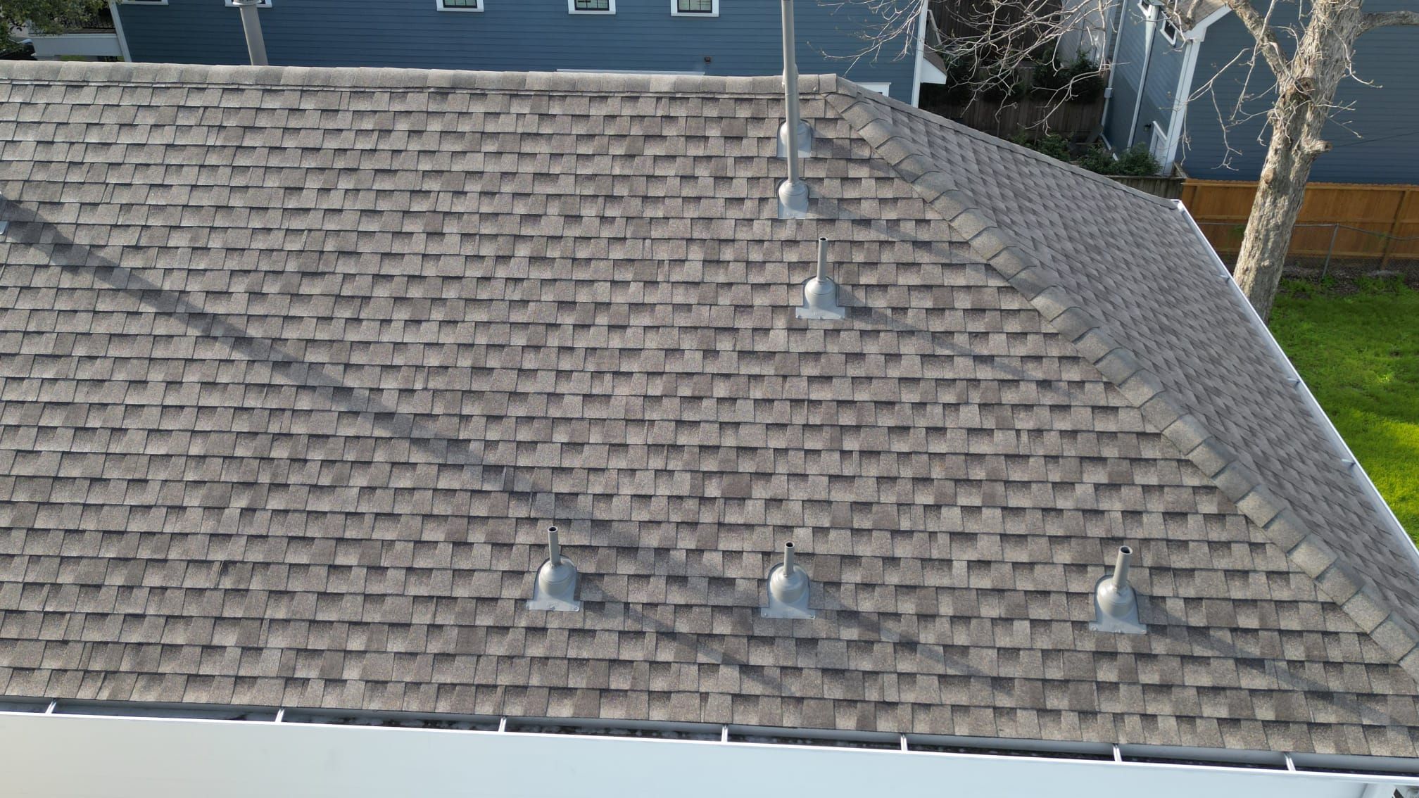  for E & E Roofing & Exteriors LLC in Baytown, TX